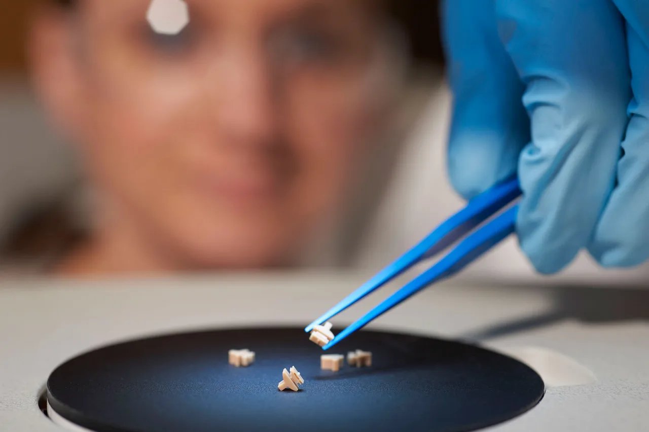 Micromoulding Moves Earlier in Medical Device Development