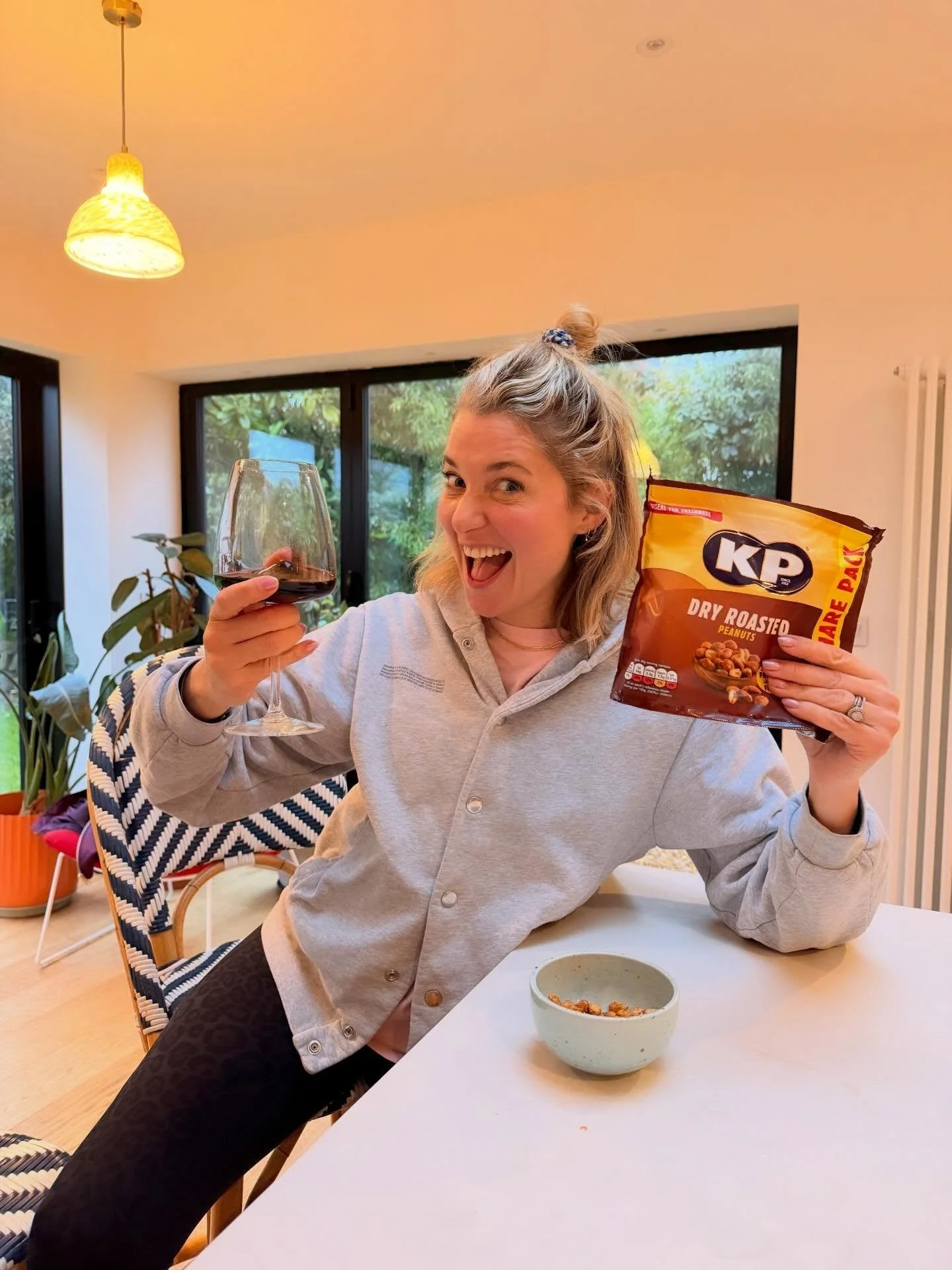 Not sure I&rsquo;ve ever gone directly from Pilates to the pub before but today I thought - fuck it. 😋 It&rsquo;s Friday, it&rsquo;s the end of term, I&rsquo;d finished work, I fancied a beer, there was a fellow (fun) (naughty) mum (or 2) to join me