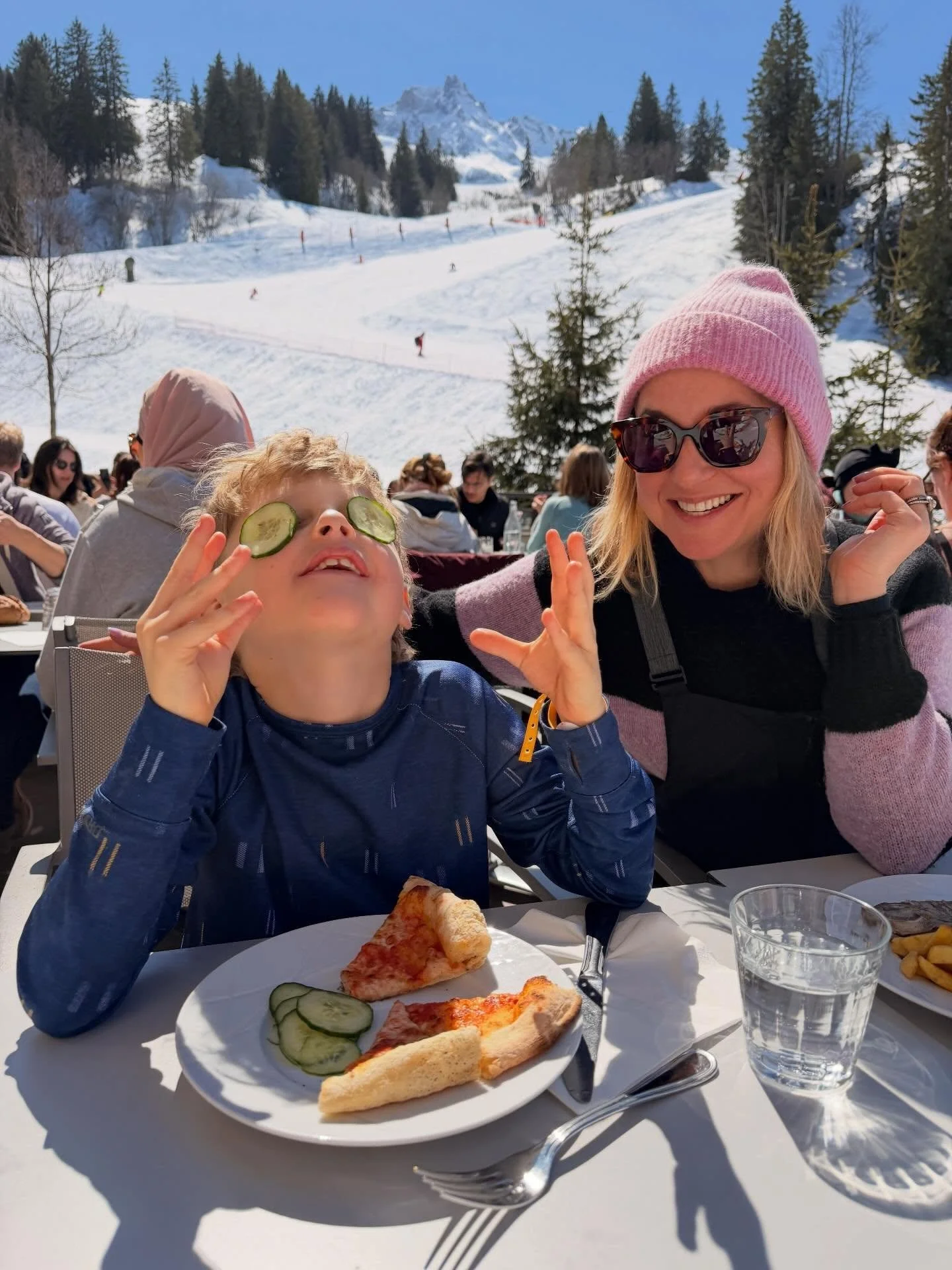 ad. Wow what a holiday! 😍 @clubmedalpes Valmorel you really delivered!! Perfect conditions, accommodation, food, fun, entertainment, kindness, staff, facilities - everything was spot on and we all had a ball. The sun shone, the sky snowed and the ne