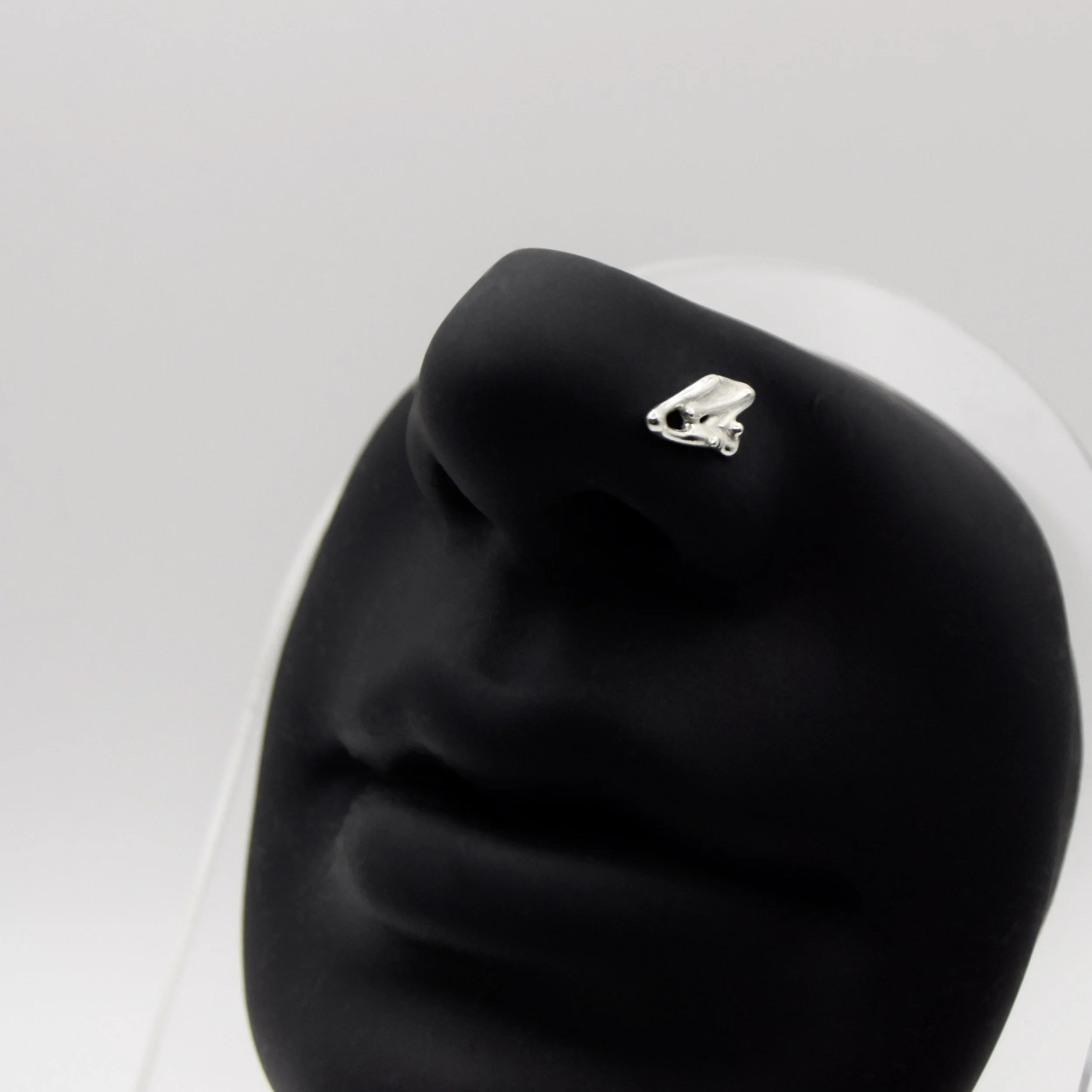 NOSE STUD 009