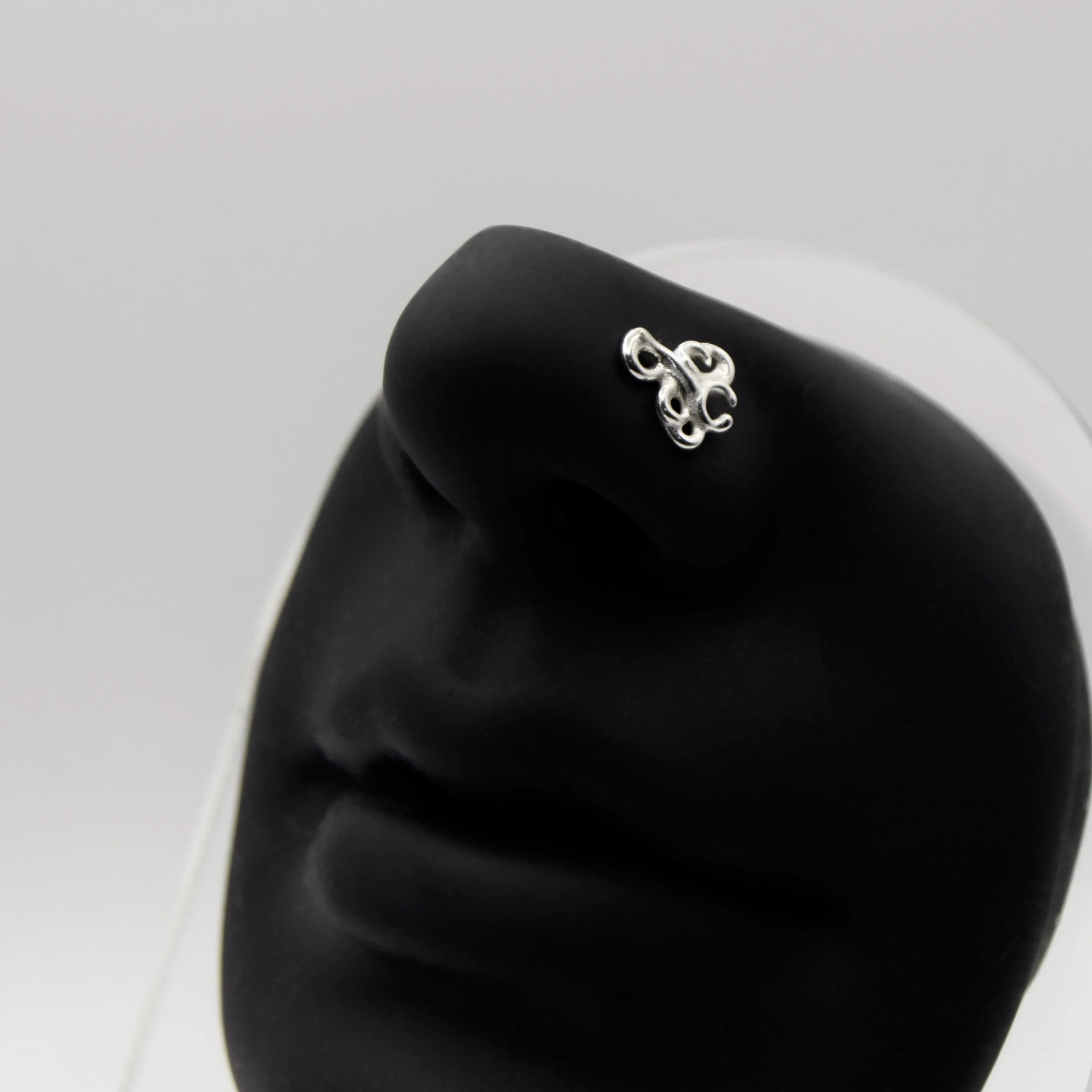 NOSE STUD 007