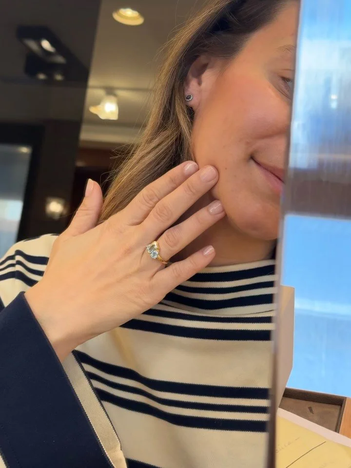 Ces derniers mois, j&rsquo;ai aim&eacute;&hellip;(la liste de ce qui m&rsquo;a fait du bien, m&rsquo;a &eacute;merveill&eacute;e, m&rsquo;a transform&eacute;e): 

1-2-3 : Co-cr&eacute;er la bague de mes r&ecirc;ves avec @tisserontetfils 💙 * 
Celle q