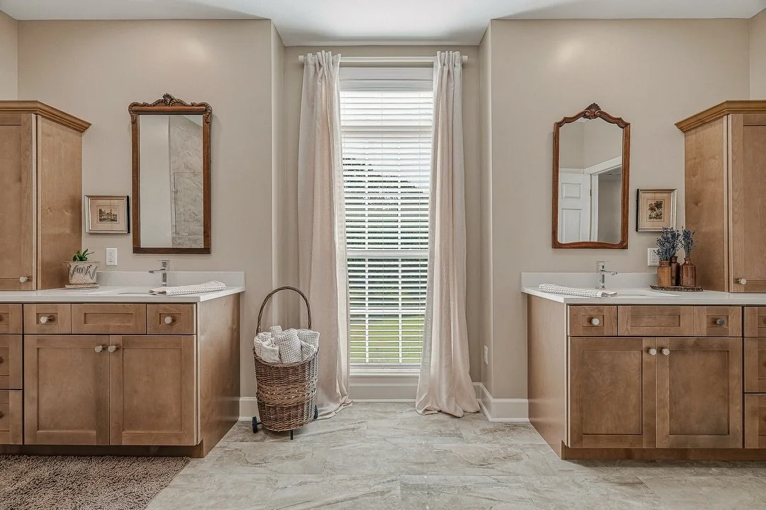 Your dream primary suite can be one of the most difficult areas of your home to design. From lighting to paint to tile, it&rsquo;s A LOT. 

If you&rsquo;re feeling overwhelmed and you&rsquo;re not sure where to start, let&rsquo;s chat about your proj