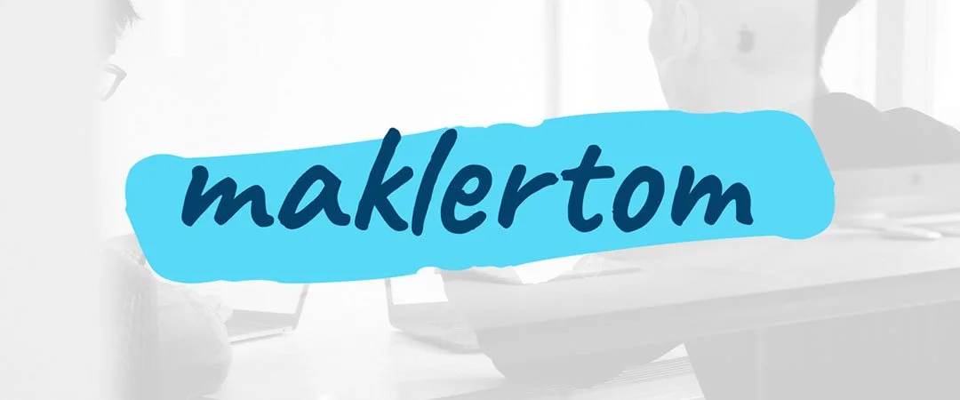 Foto mit maklertom Logo im Vordergrund