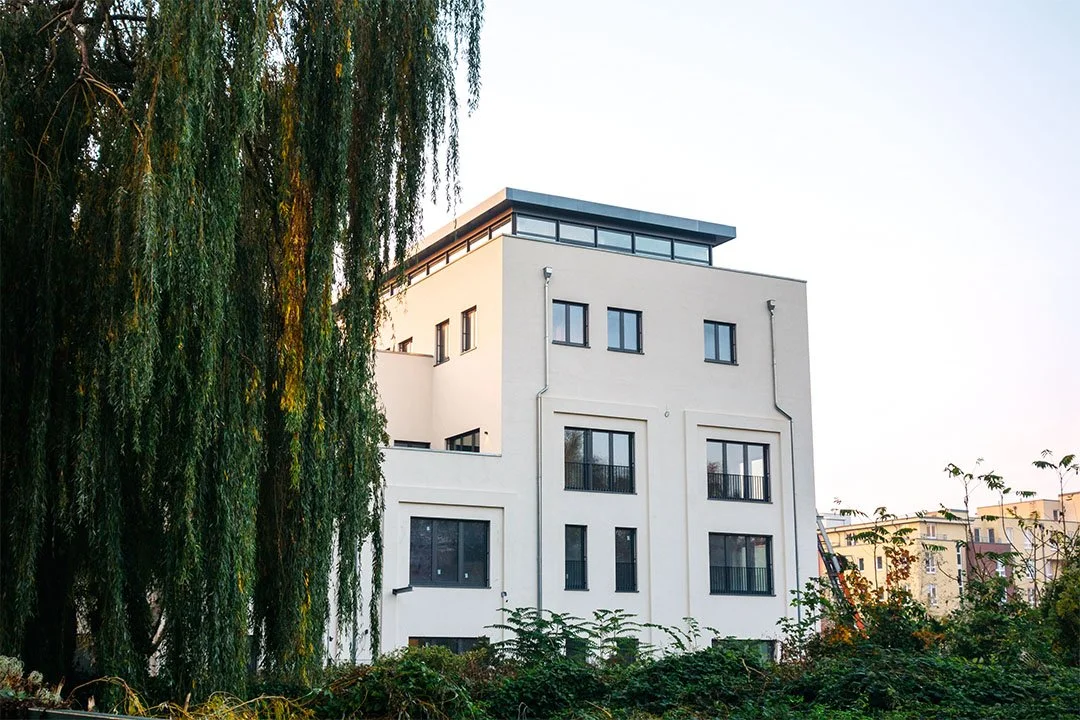 Foto eines modernen weißen Haus