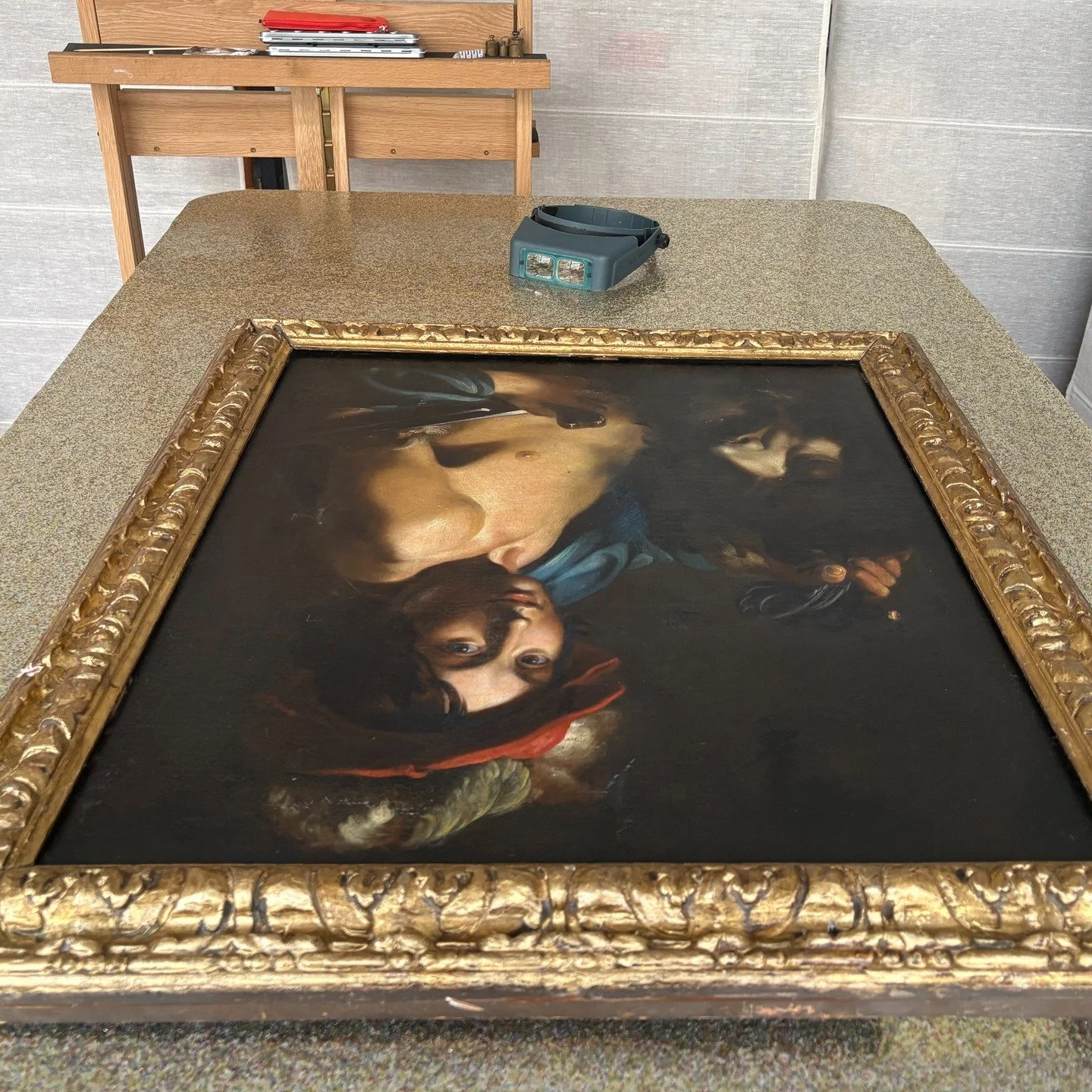 🎁 une belle repr&eacute;sentation de David et Goliath sur la "table d'op&eacute;ration" pour bien commencer ce mois de d&eacute;cembre ✨

🖼️ "Ecole caravagesque du XVII&egrave;me si&egrave;cle", huile sur toile, 75 x 60 cm.

#co