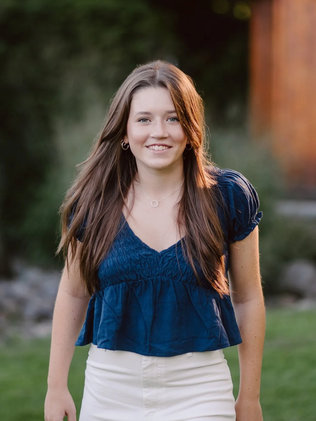 A default gray silhouette of a person used as a placeholder for a profile picture.