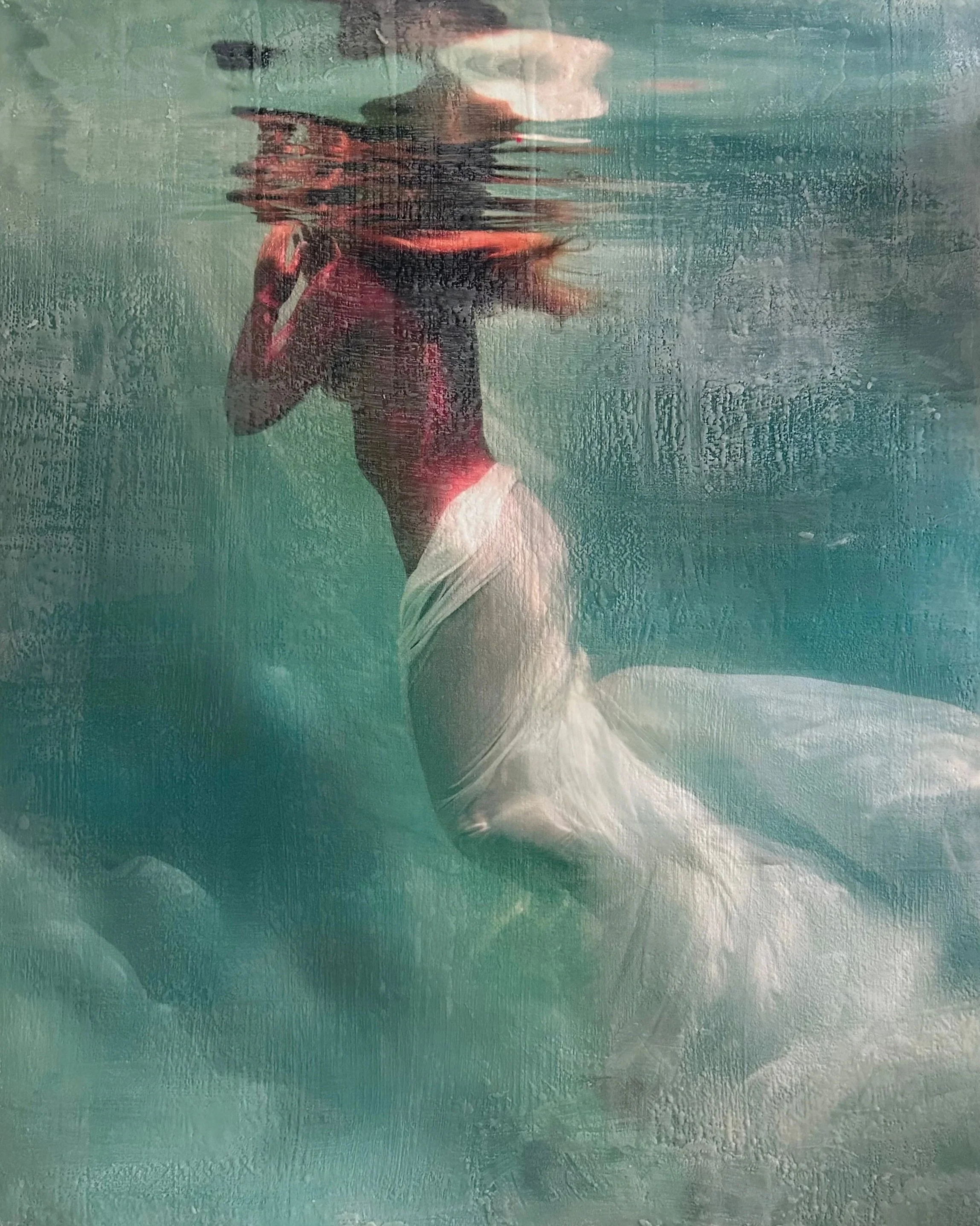 Amatheia 52 x 44
