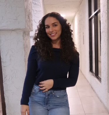 Leanna Giancola social media sisters of the sea nonprofit jacksonville fl