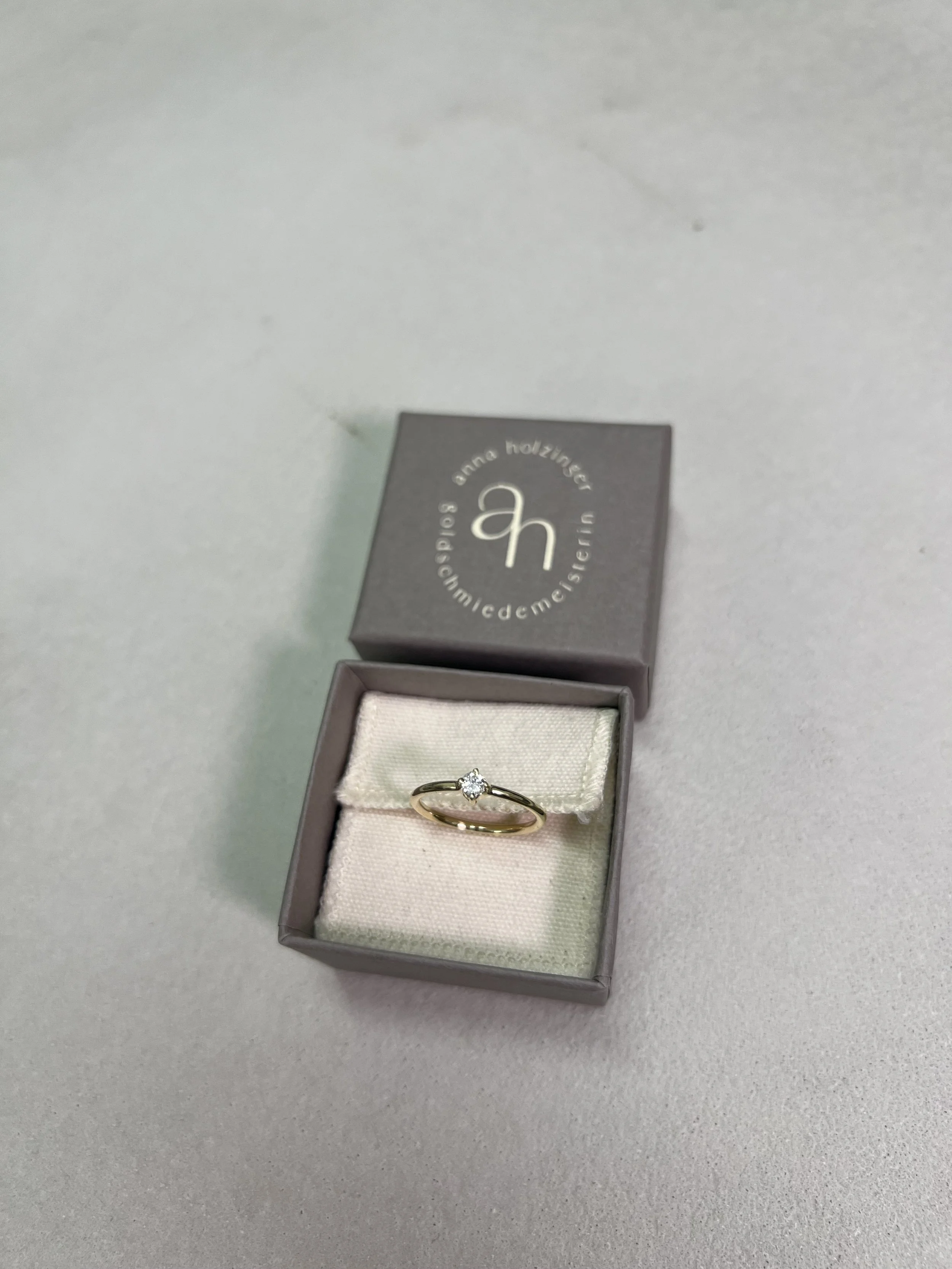 GELBGOLD 585, DIAMANT