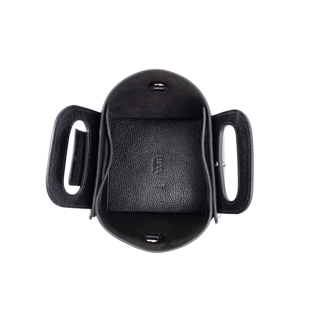 BYIDOL Zoe bag pebble aerial view.png