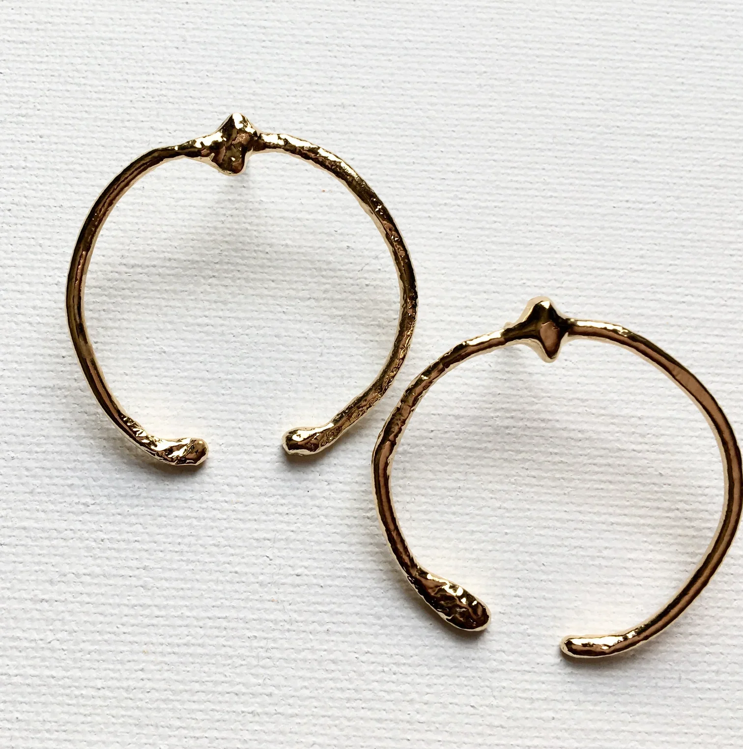 free maiden earrings.webp
