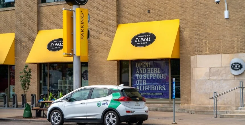 Pioneer Press: Evie electric carshare seeks to expand, despite loss of federal grant