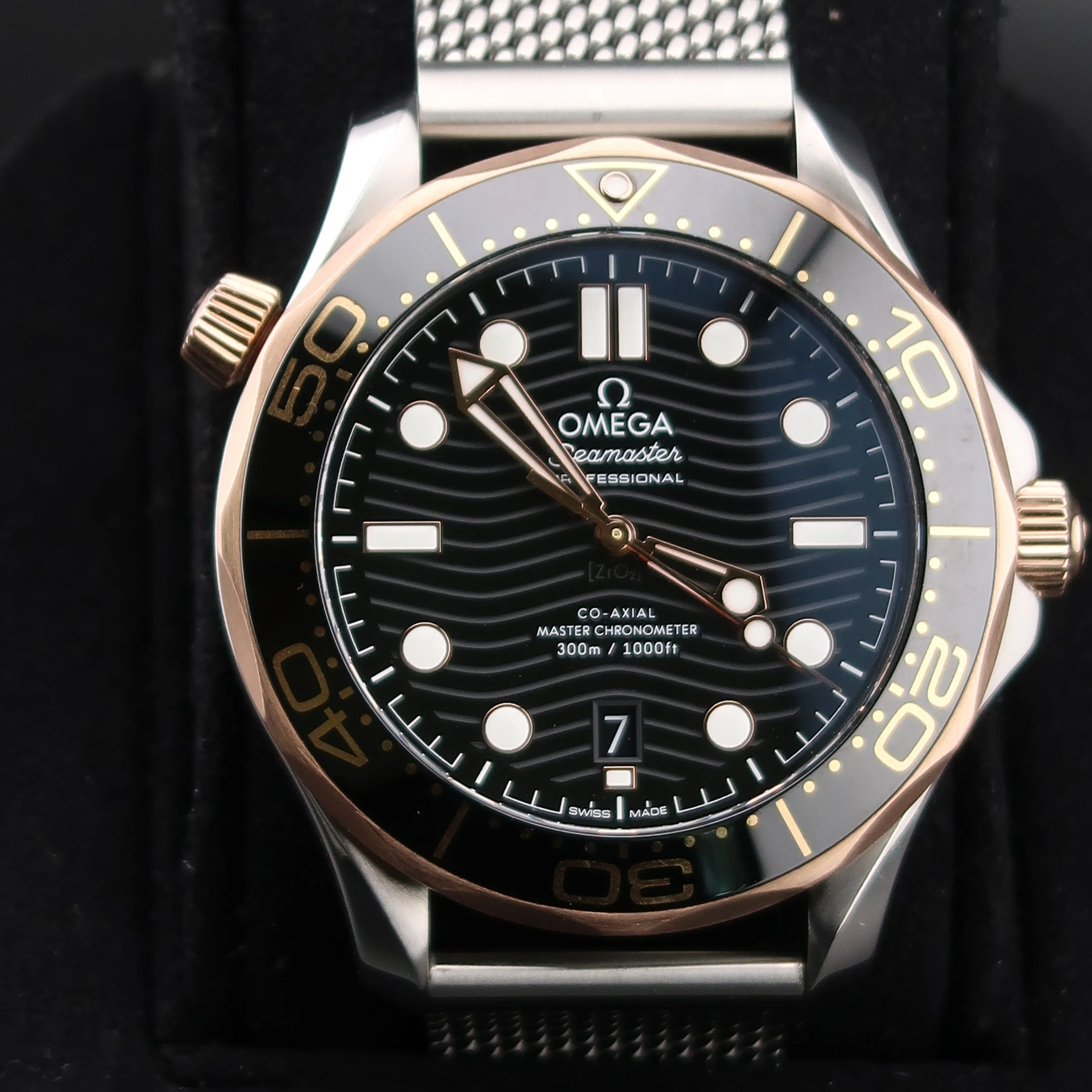 Omega Seamaster Diver 300