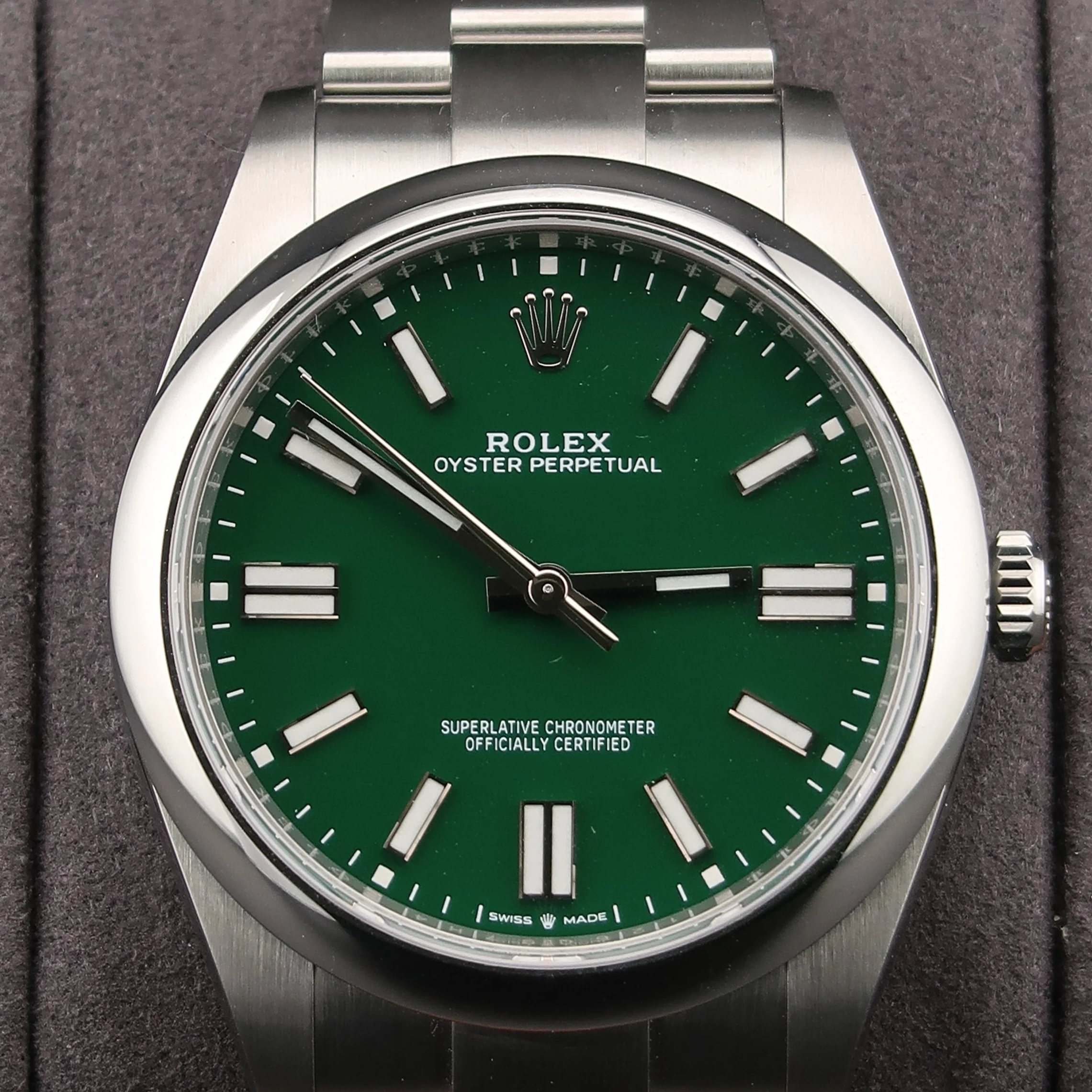 Rolex Oyster Perpetual 41MM 124300 2022