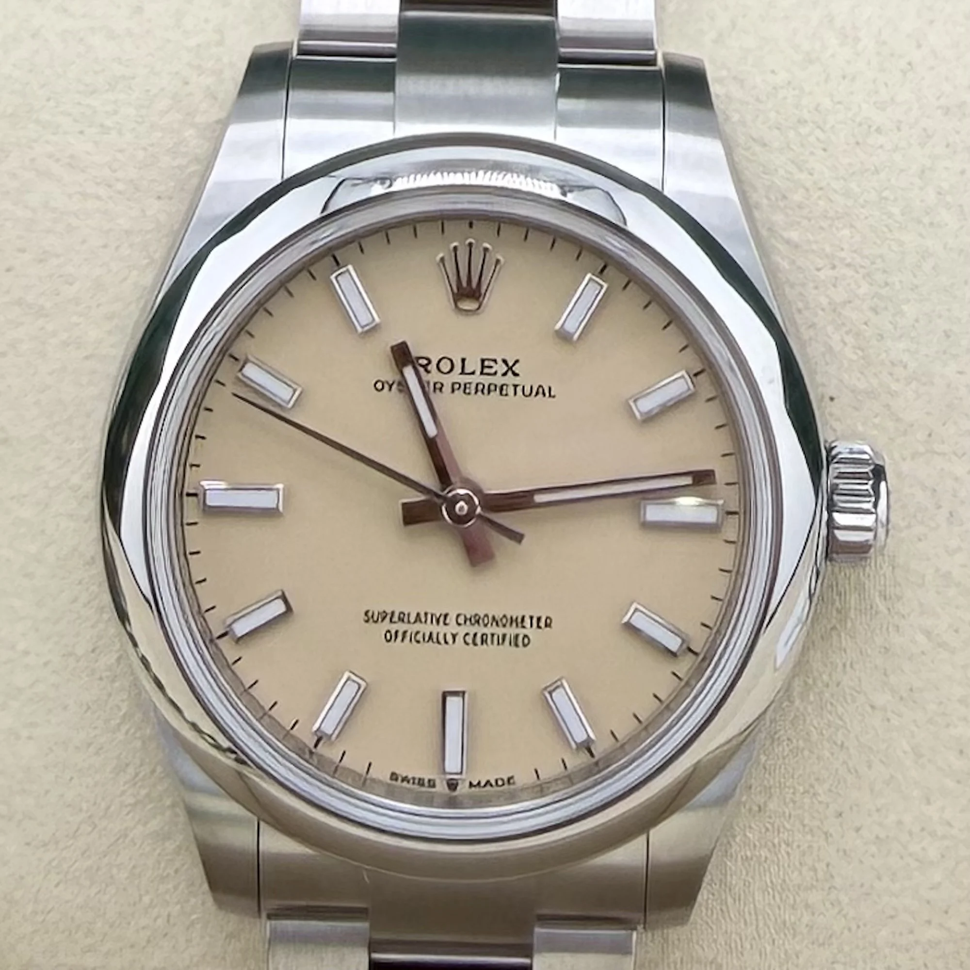 Rolex Oyster Perpetual OP 277200 2025