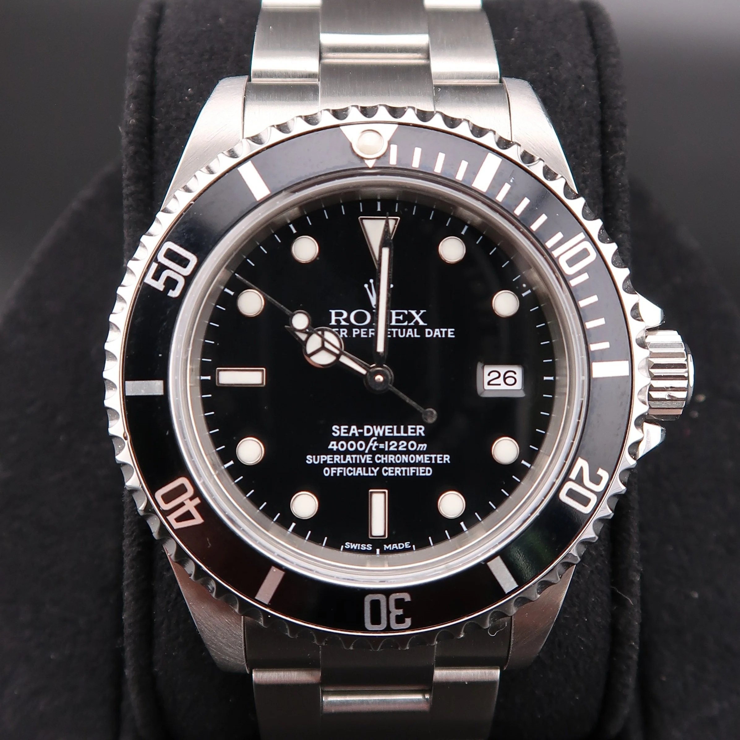 Rolex Sea-Dweller 16600 2000