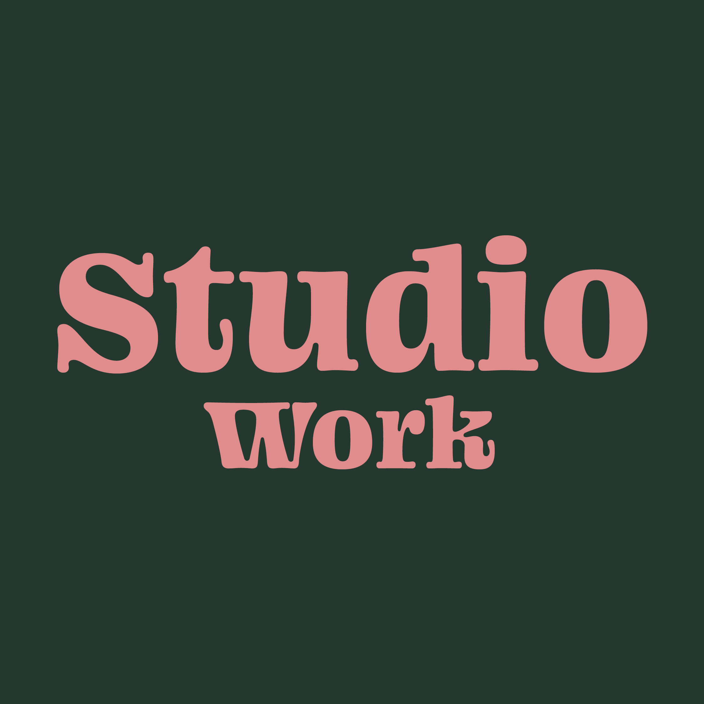 Text mit den Worten 'Studio Work' in pink auf dunklem Hintergrund.