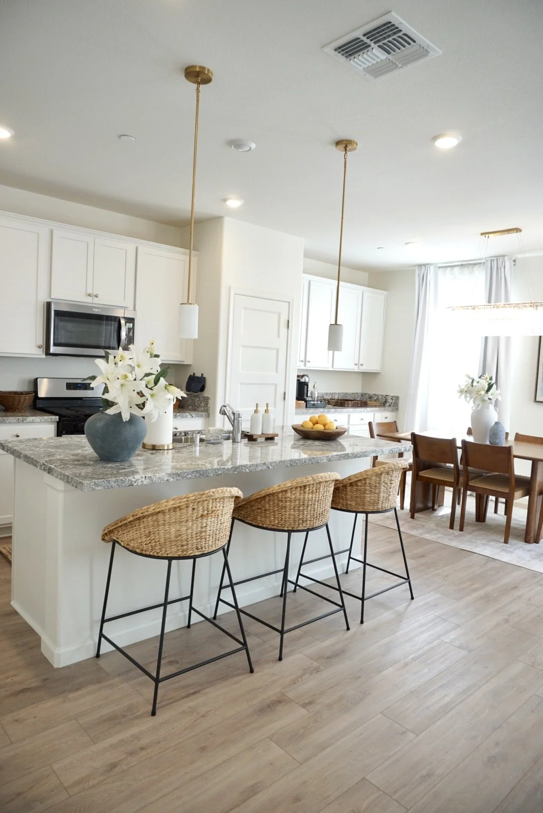 Kitchen - Photo 3 (The Serene Space).JPG