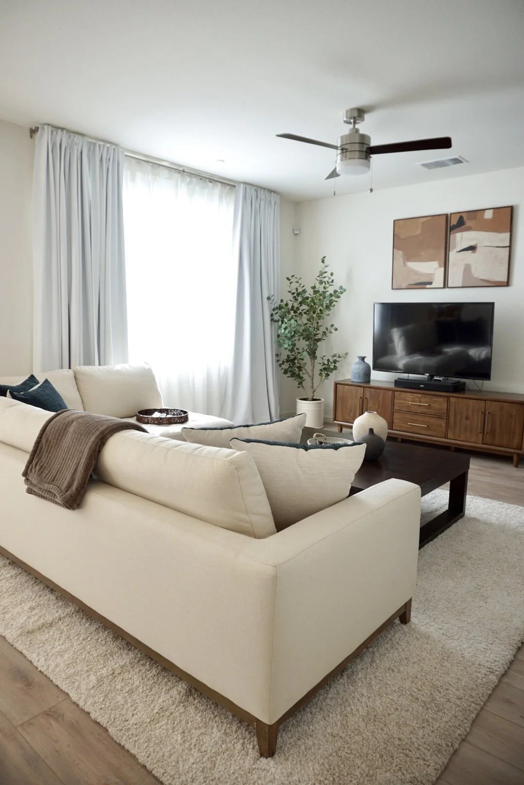Living Room - Photo 8 (The Serene Space).JPG