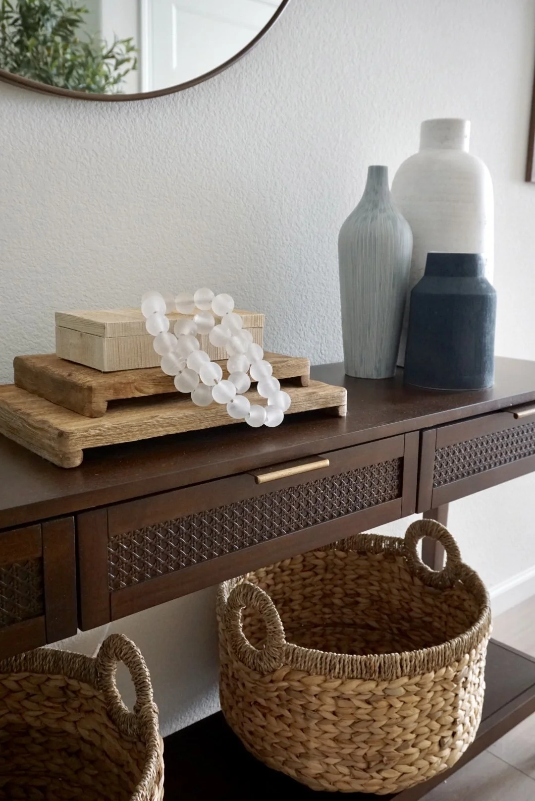 Entryway - Photo 10 (The Serene Space).JPG