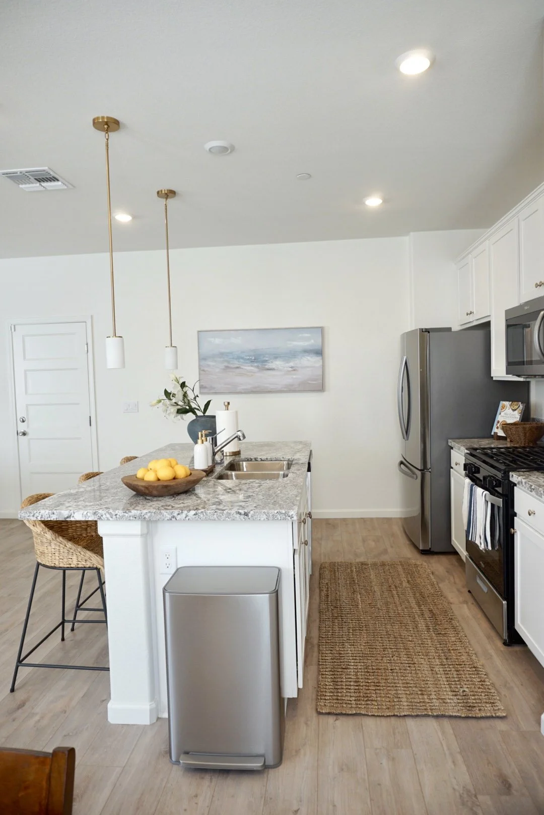 Kitchen - Photo 20 (The Serene Space).JPG