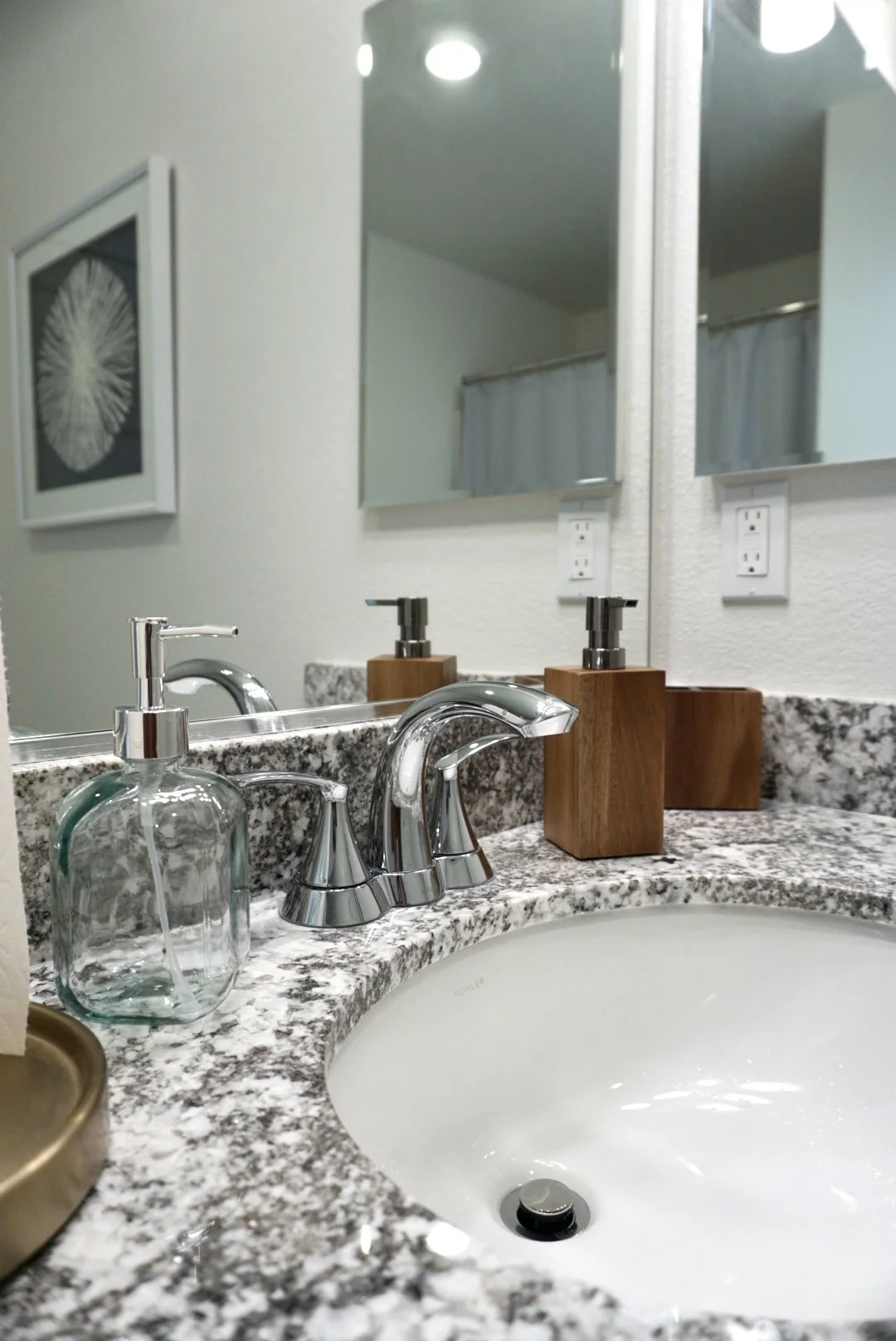 Secondary Bathroom - Photo 4 (The Serene Space).jpg