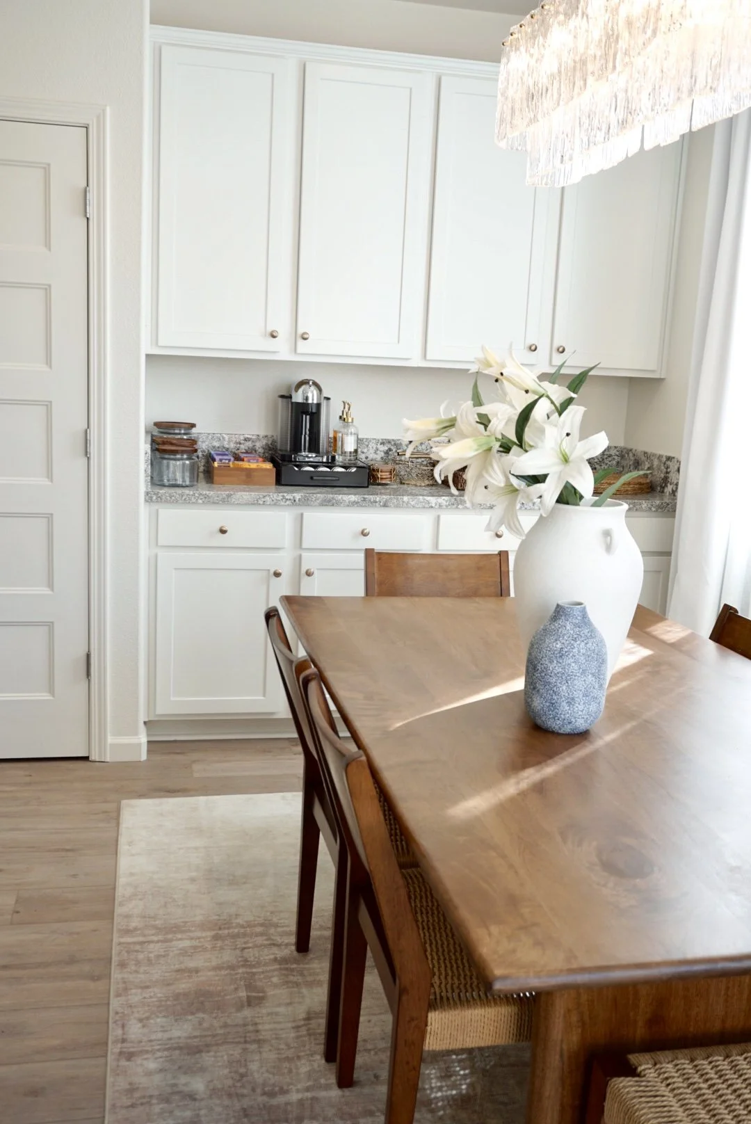 Dining Room - Photo 3 (The Serene Space).JPG