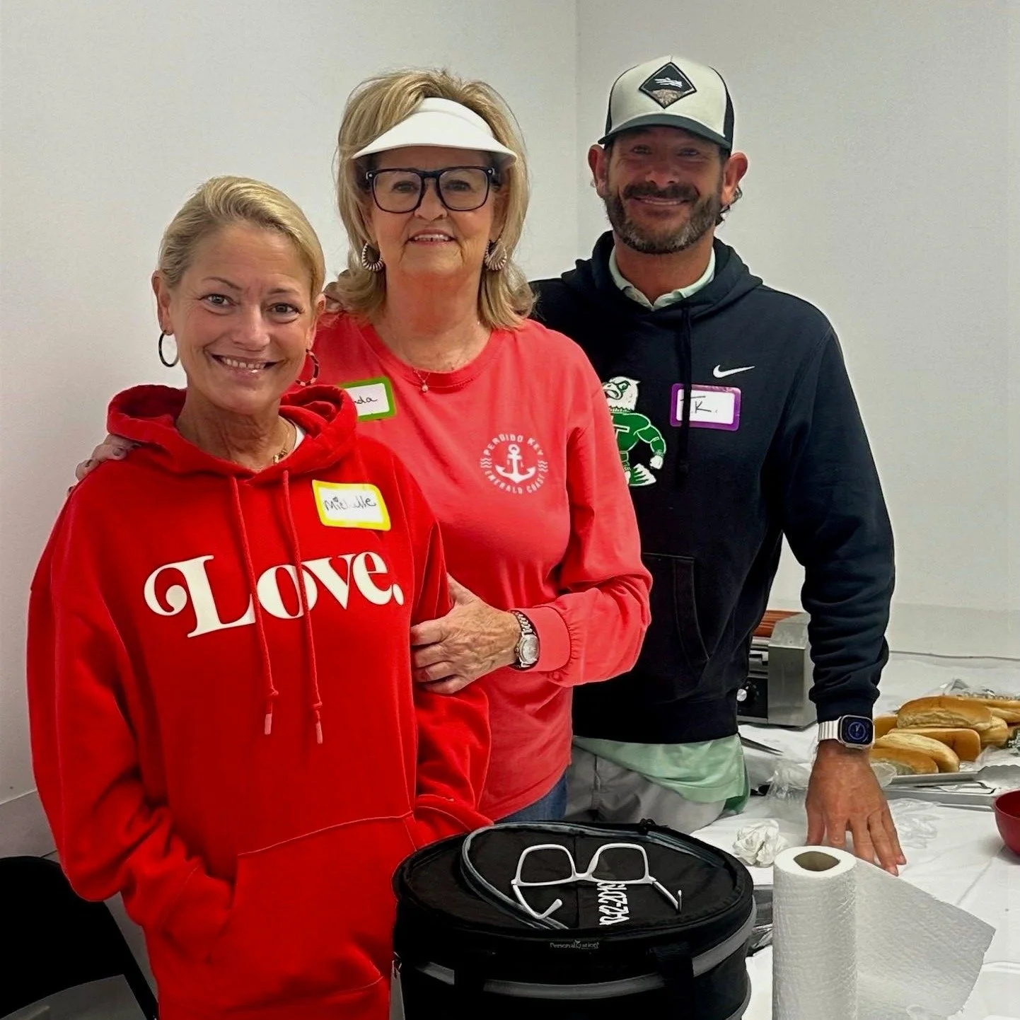 Welcome November and another amazing Laundry Day at Loyal Laundry  #cleanclothesmatter