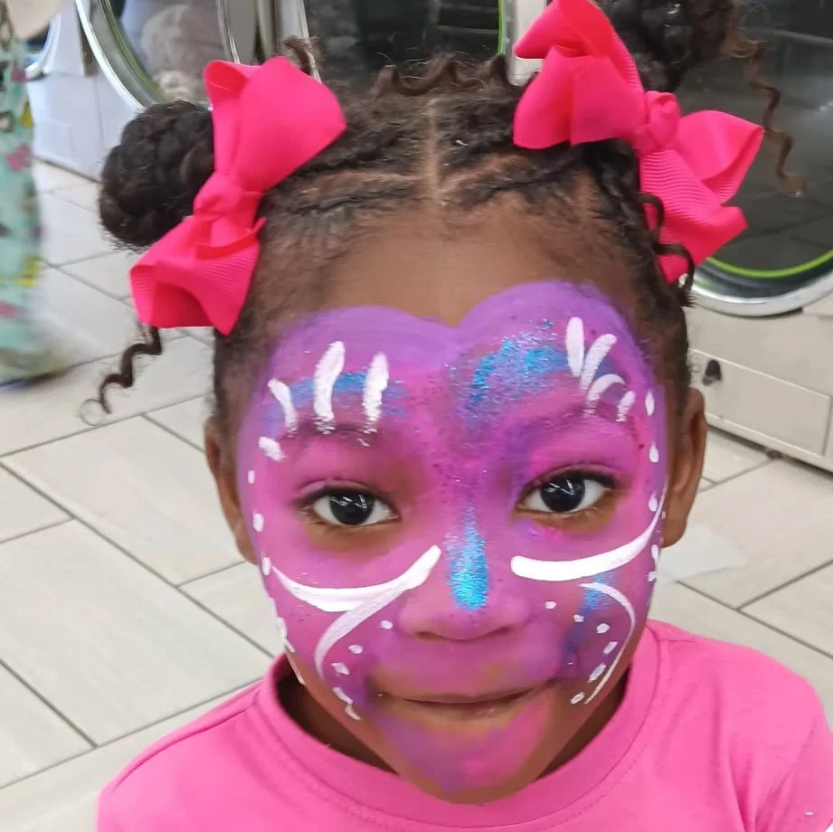 The kids had fun with face painting today at @turbolaundrytx