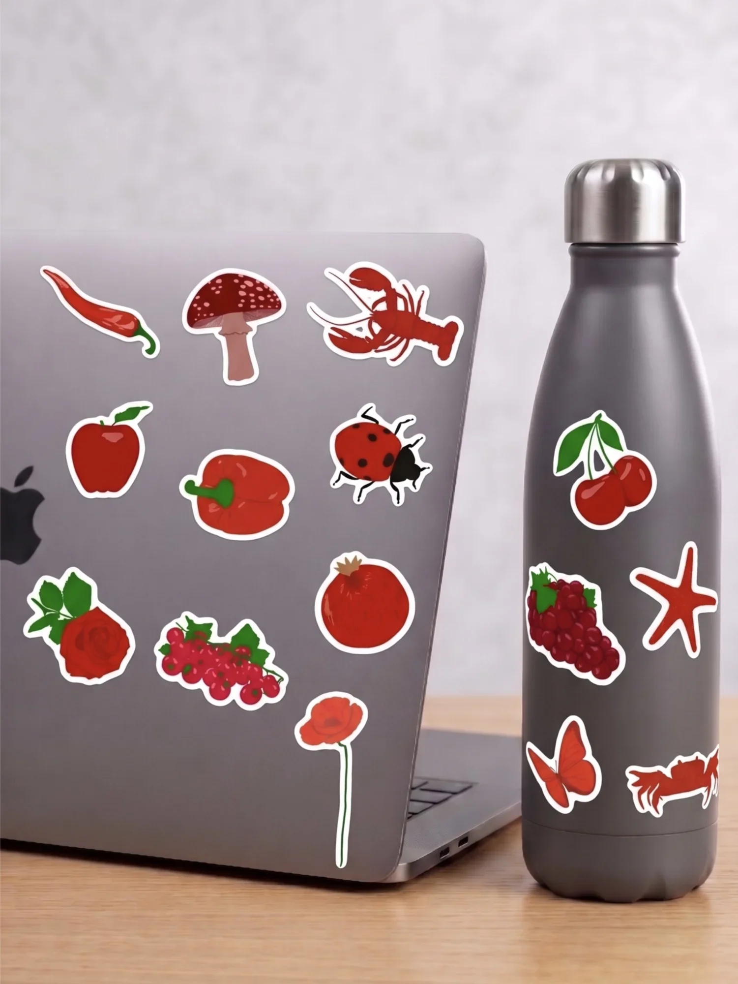 Pack stickers mise en situation "La vie en rouge", symboles rouges, stickers waterproof