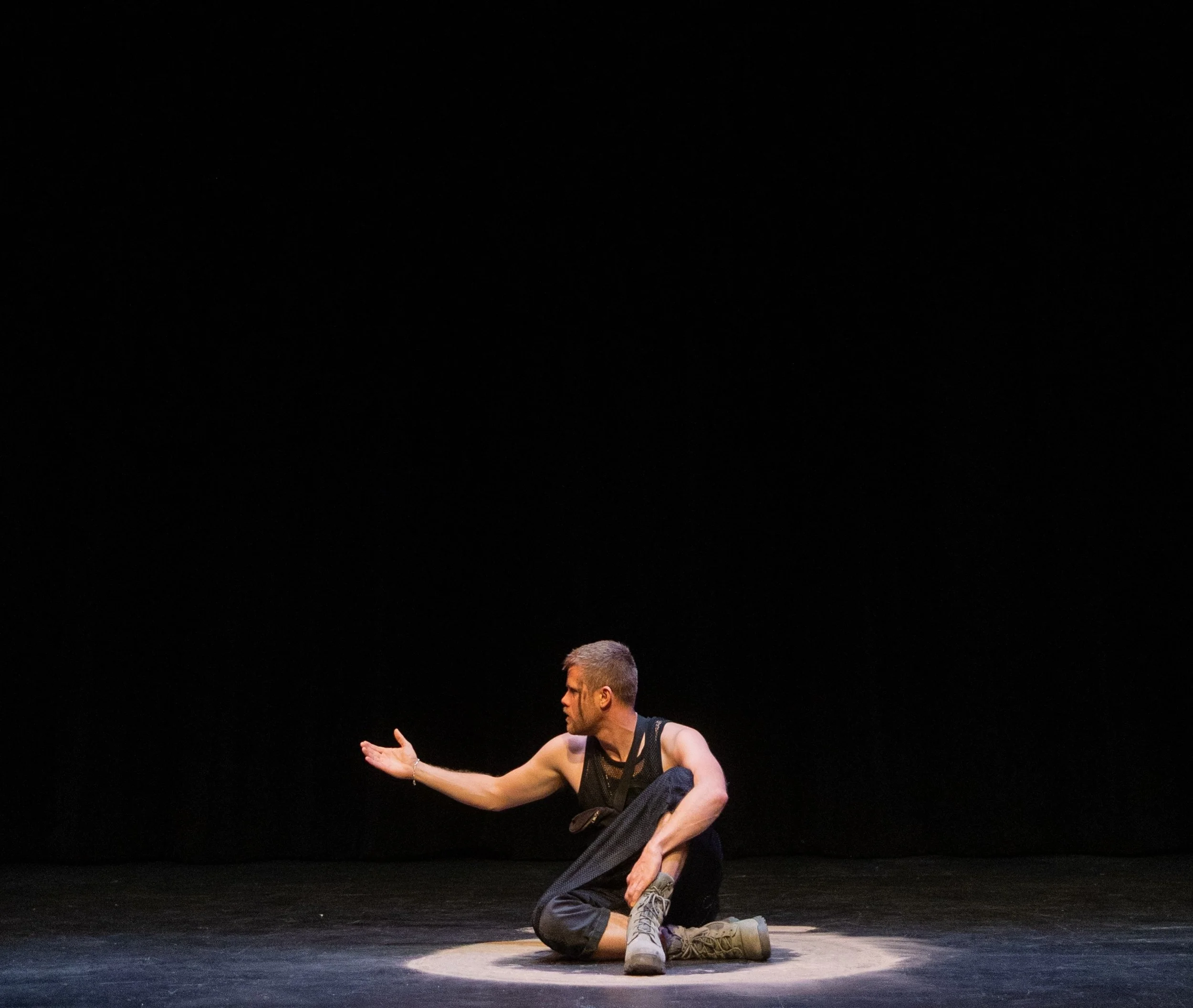 Dogmouth - Macbeth Assembly 4 30 26-1114.jpg