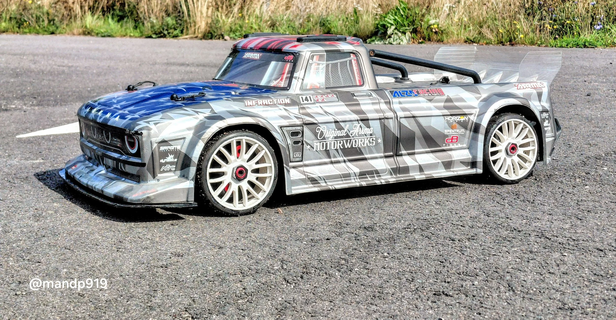 arrma infraction on a asfalt surface