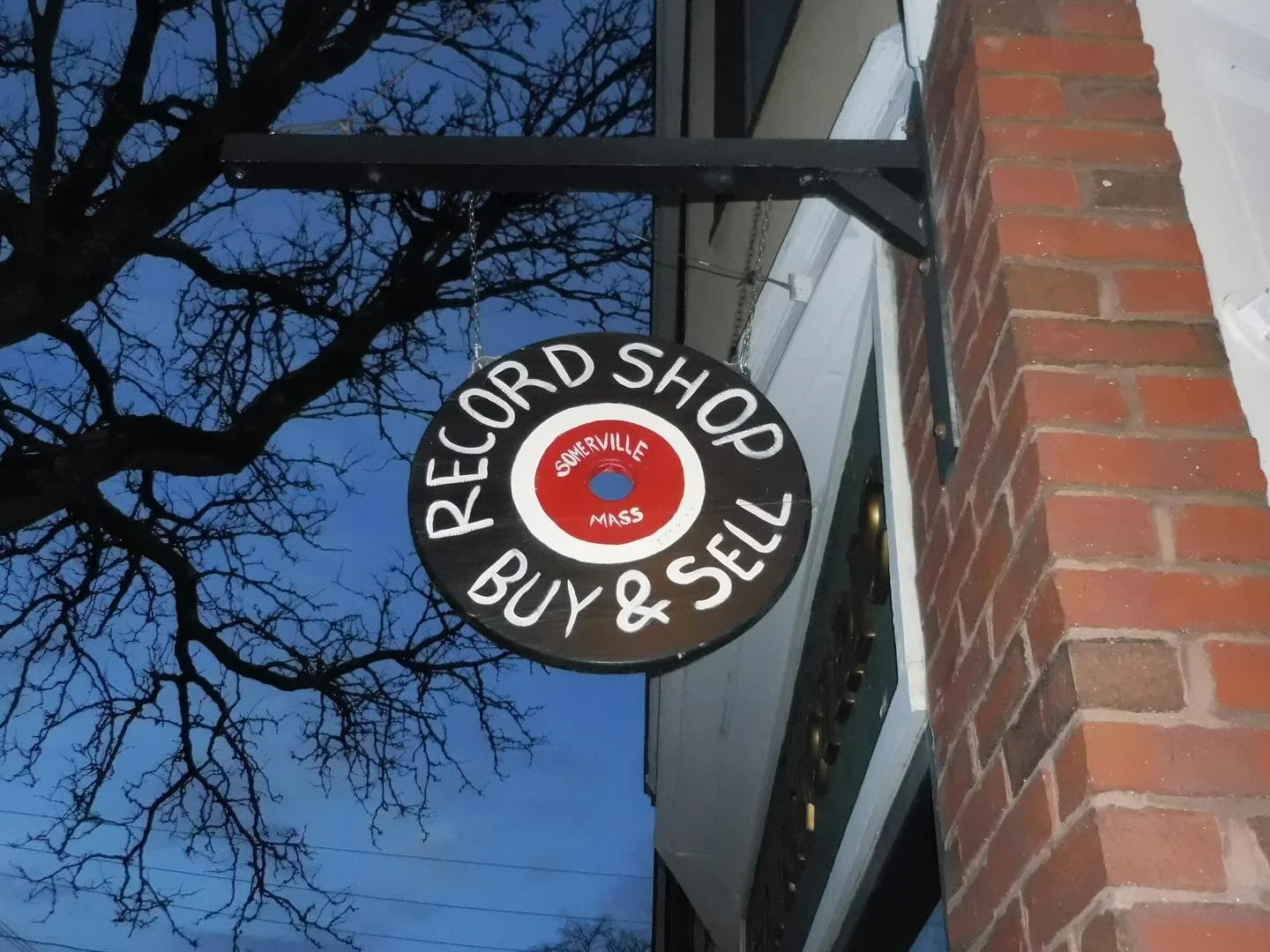 Always an adventure to be had here at Metamorphosis. #furniture #midcenturyfurniture #boston #somervillearts