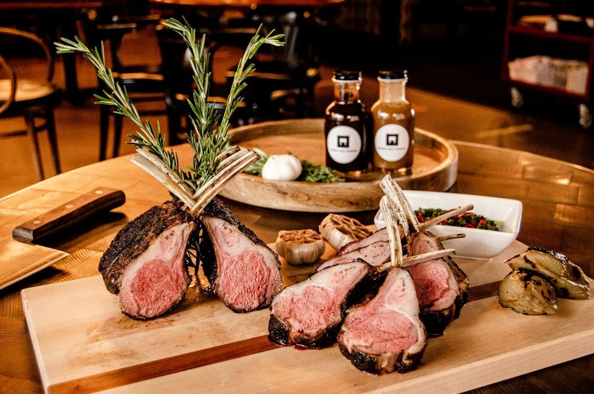 9839025579Rack_of_Lamb_2.jpg