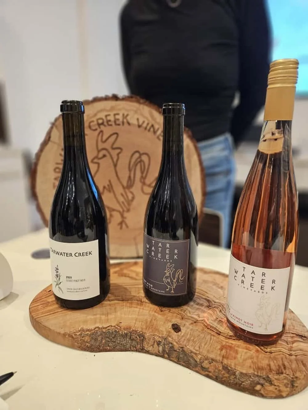 Come see us tomorrow in Aptos at the Wine Wander and gear up for Thanksgiving! @alesia_viticulture will be pouring our 2022 Pinot Noir &amp; 2024 Ros&eacute;. We are honored and thankful for their help in both beautifully maintaining the vineyard, &a