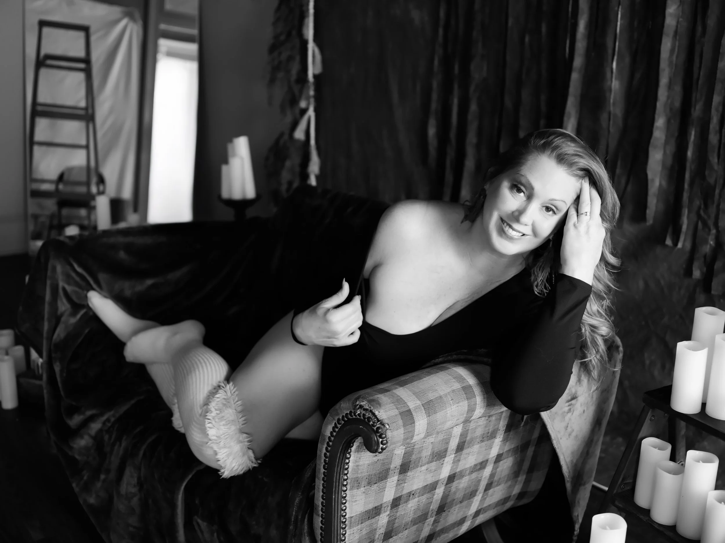 Black and White Boudoir Portrait | Candle Set | Boudoir by Emily, South Carolina