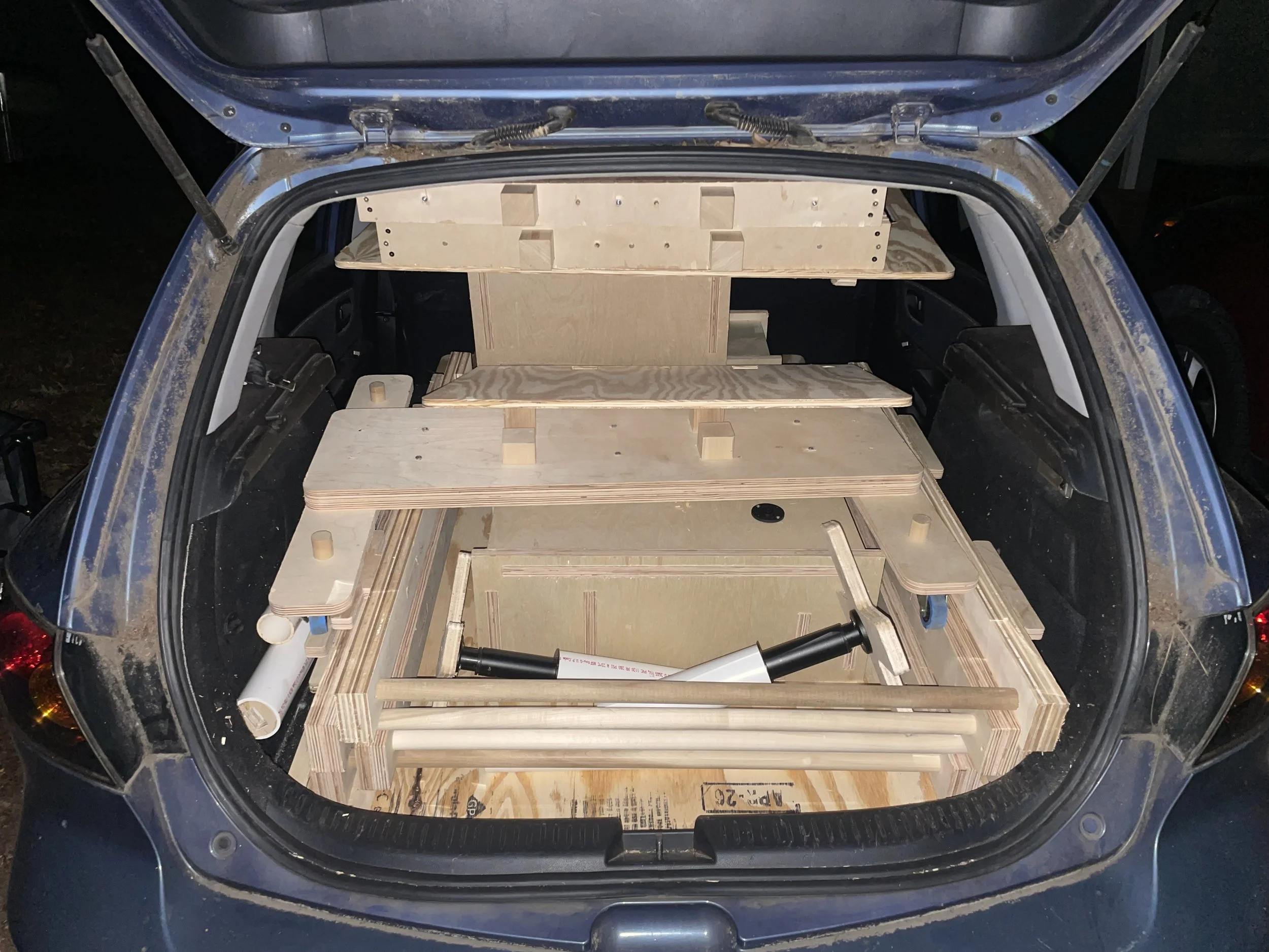 entire frame and speaker system packed into  the back of my hatchback 
