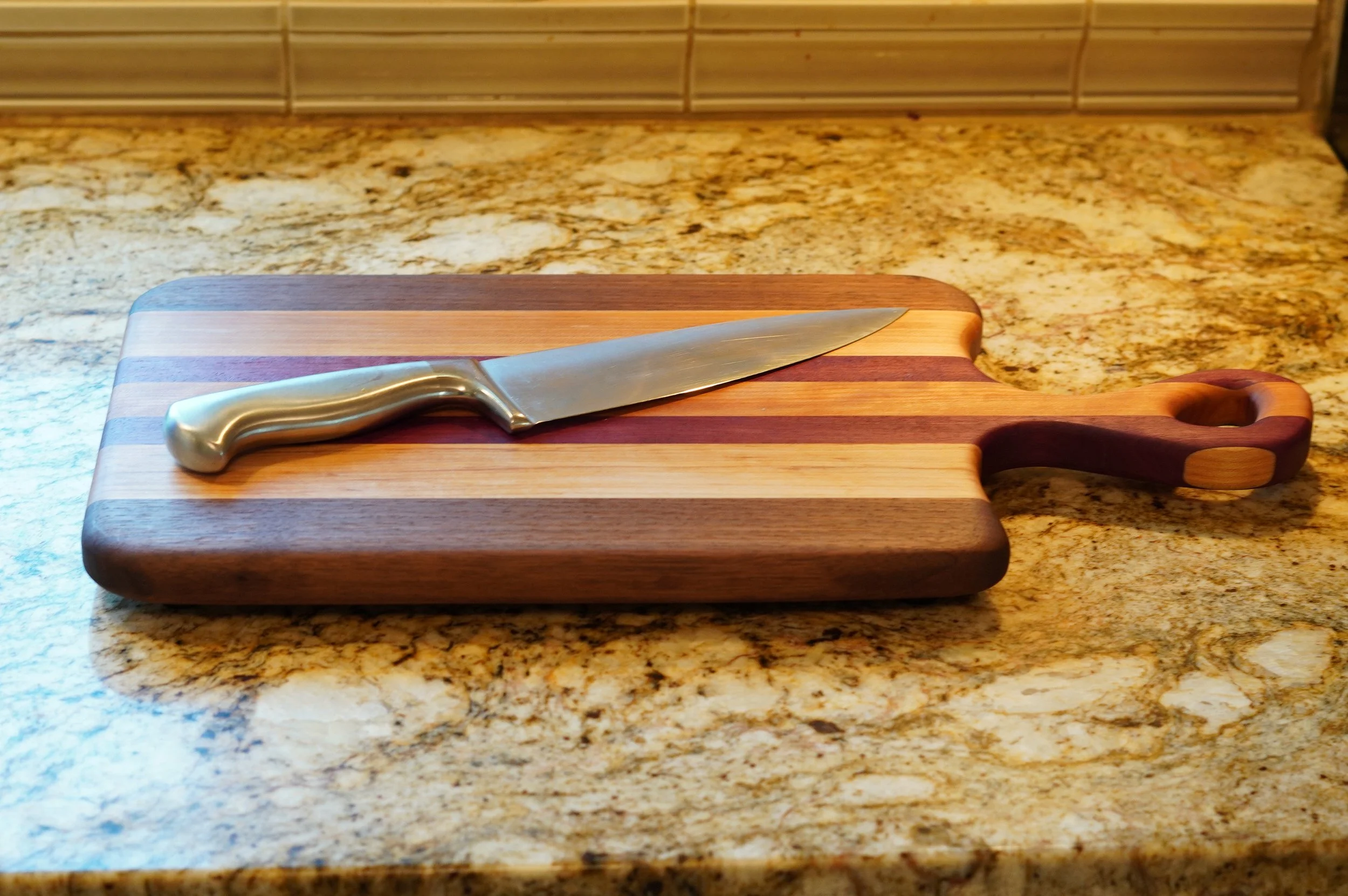 Cutting Board with Handle