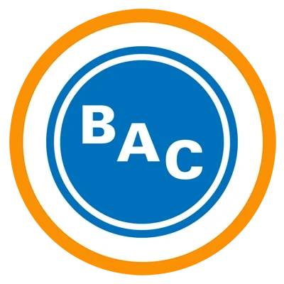 Logotipo circular con fondo naranja y centro azul que contiene las letras 'BAC' en color blanco.
