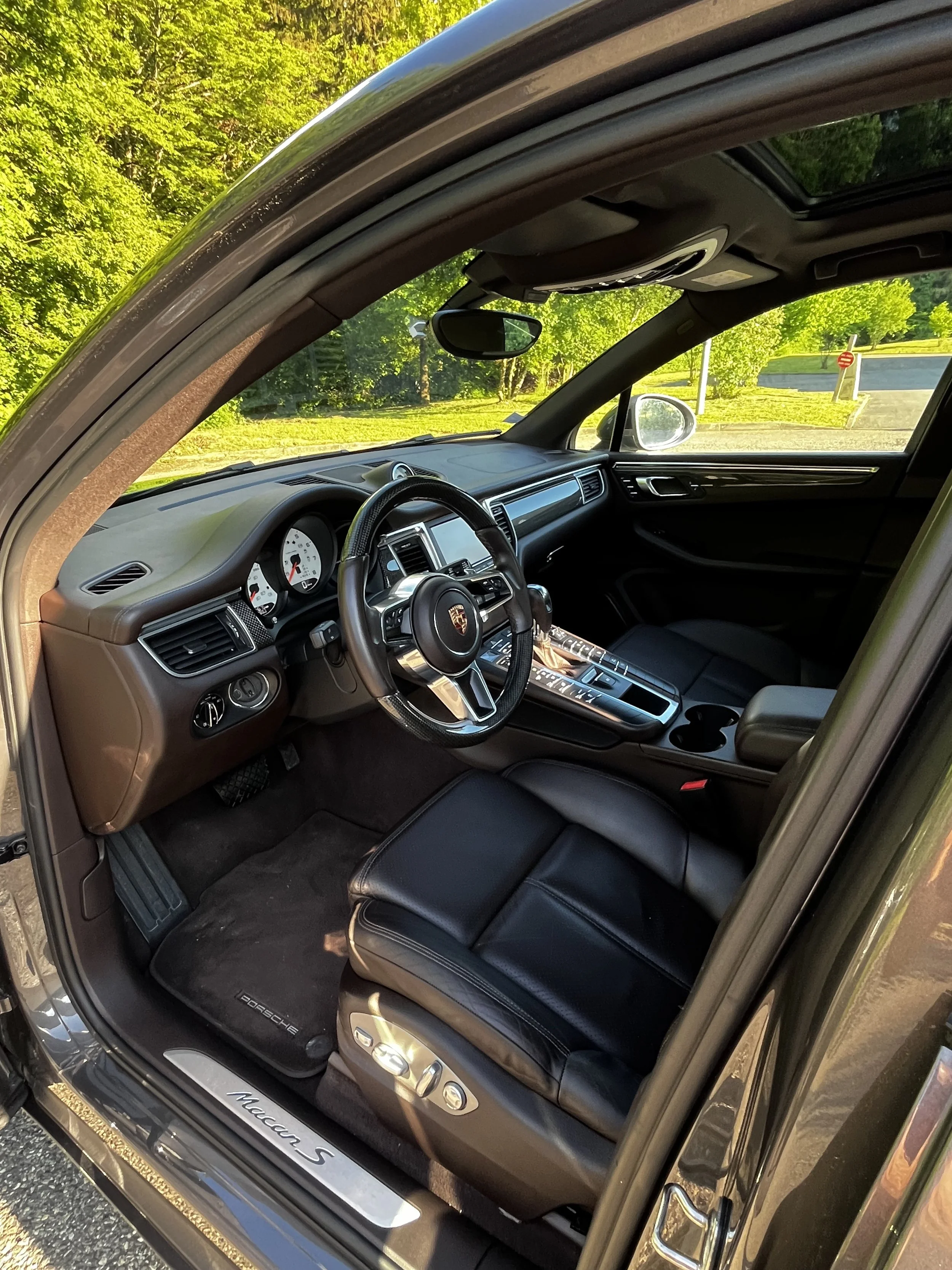 Porsche Macan S full options 7.JPG