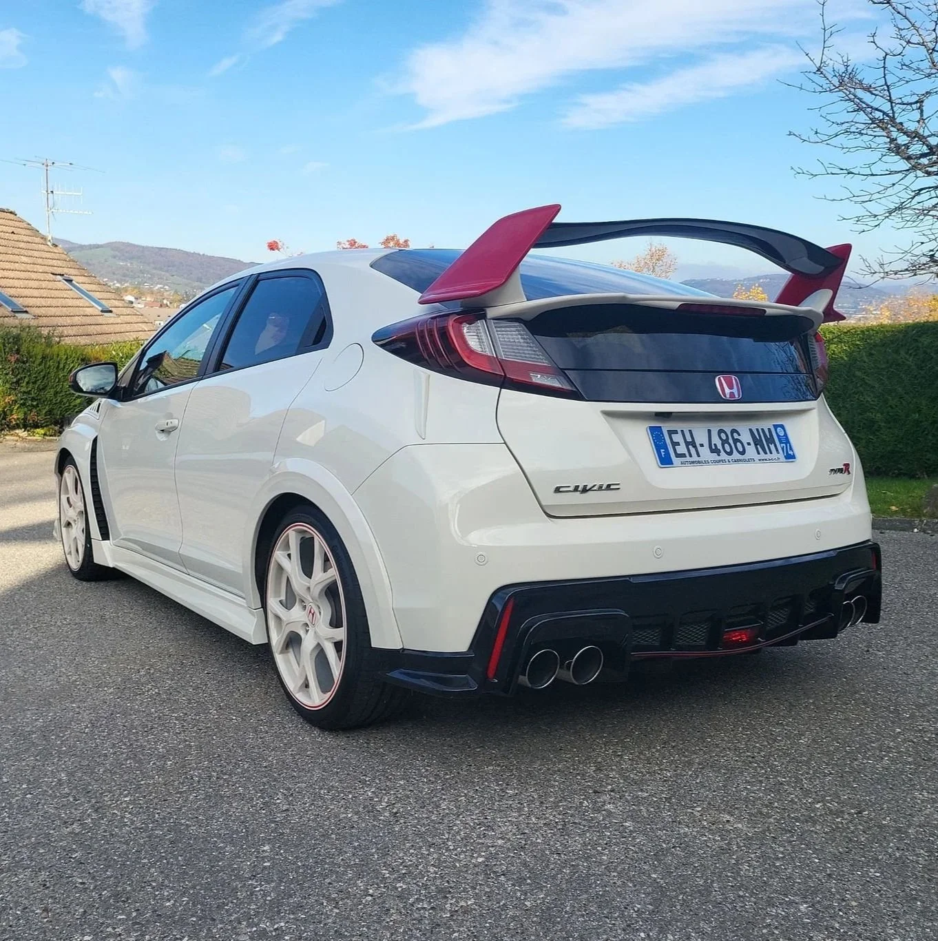 Serious CARSHOP - Acheter et vendez votre voiture sur Annecy en Haute Savoie VOITURE OCCASION