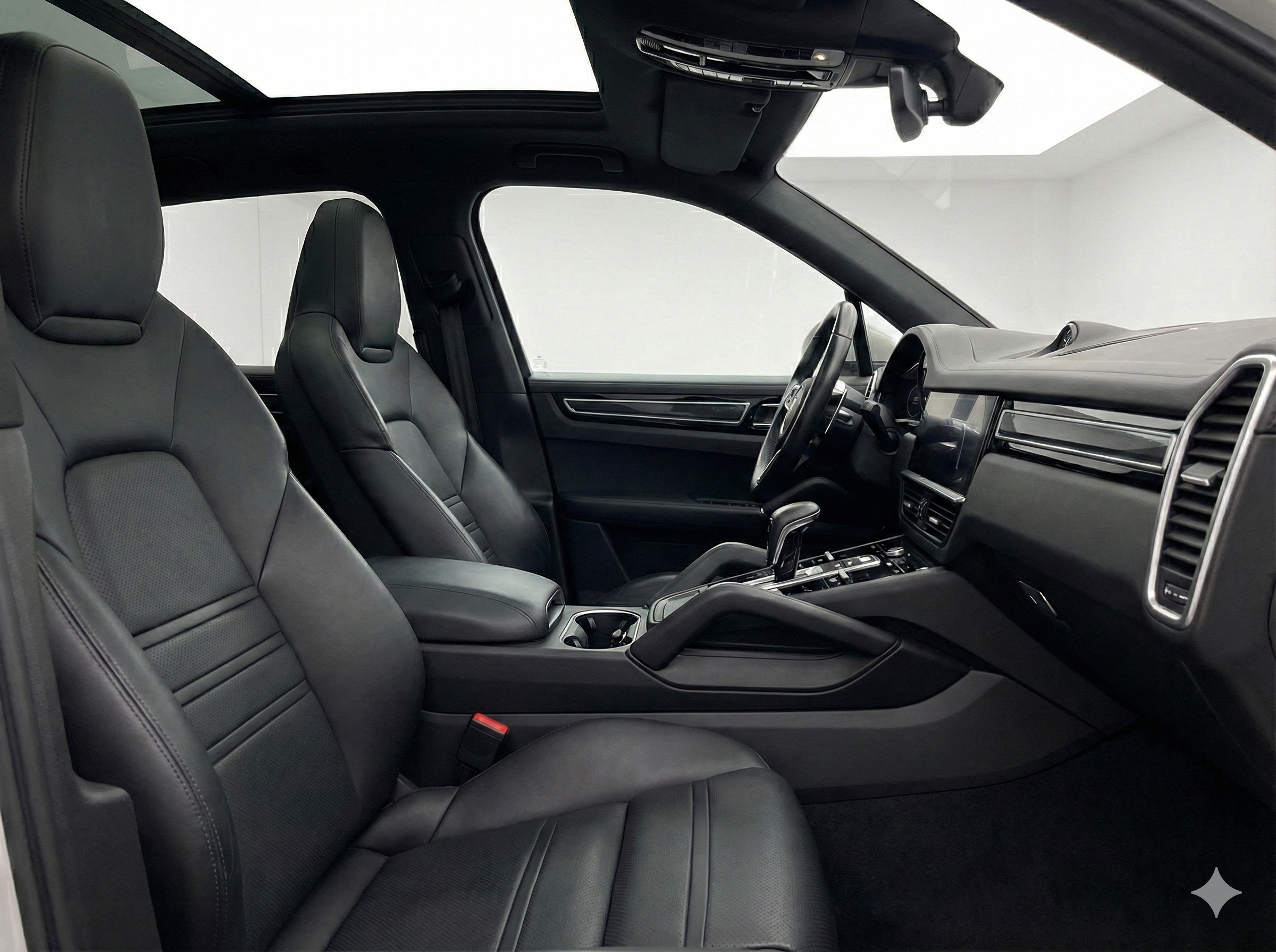 Porsche cayenne platinium 4.png