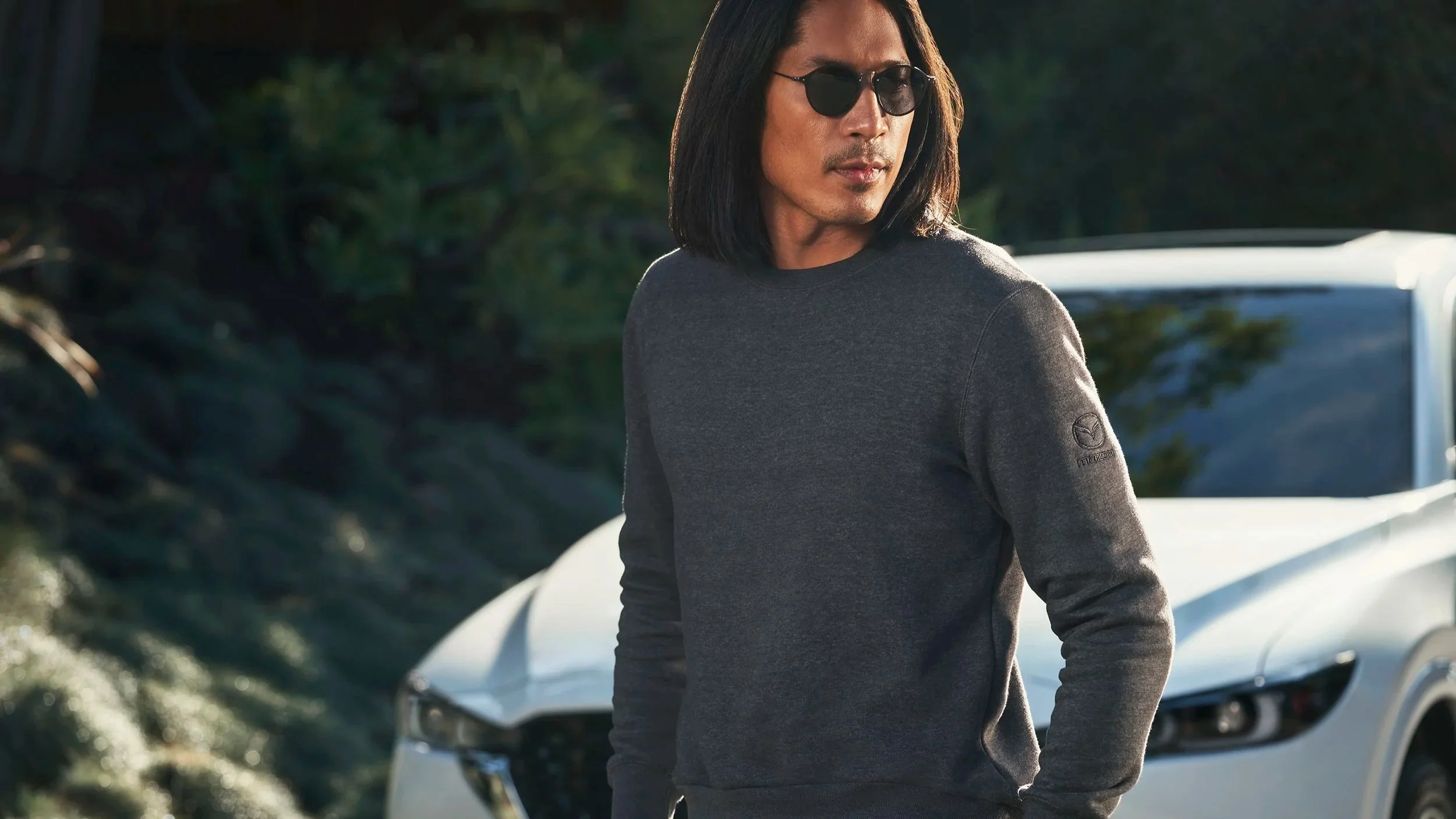 MY22_CX5_merch_Gray+Mazda+Crew+Sweather.jpg