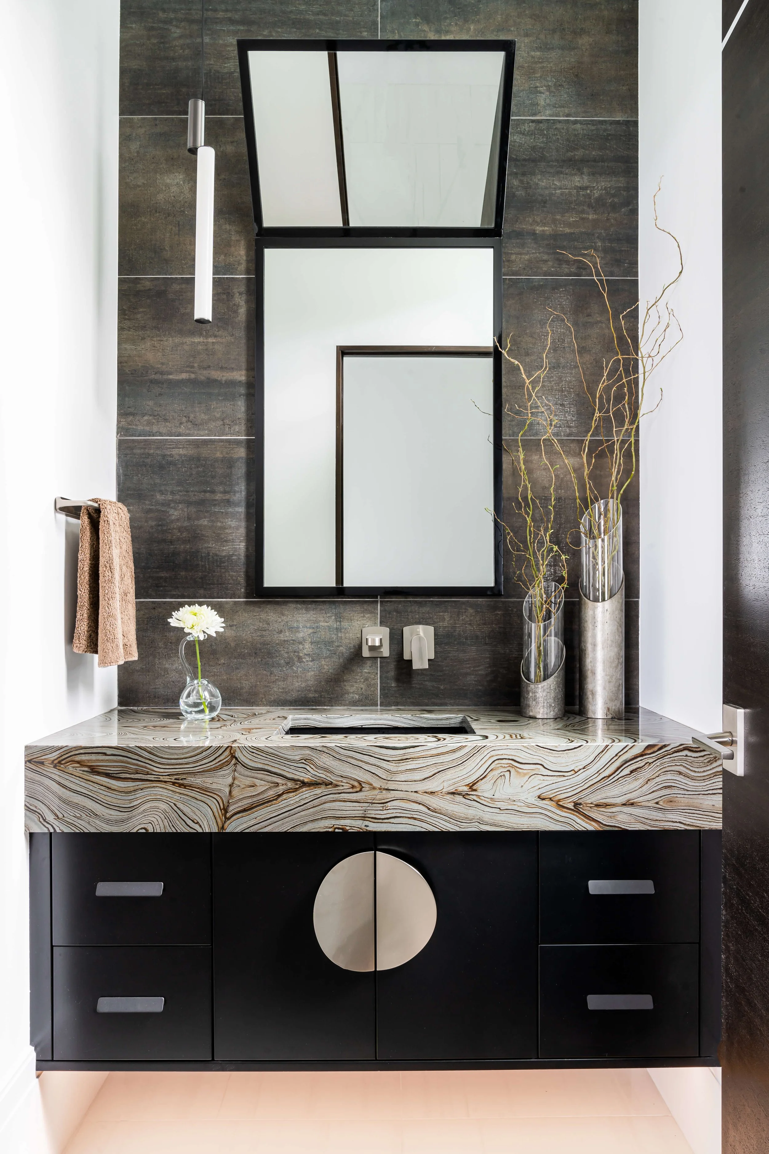 Artful_Abode_35.jpg