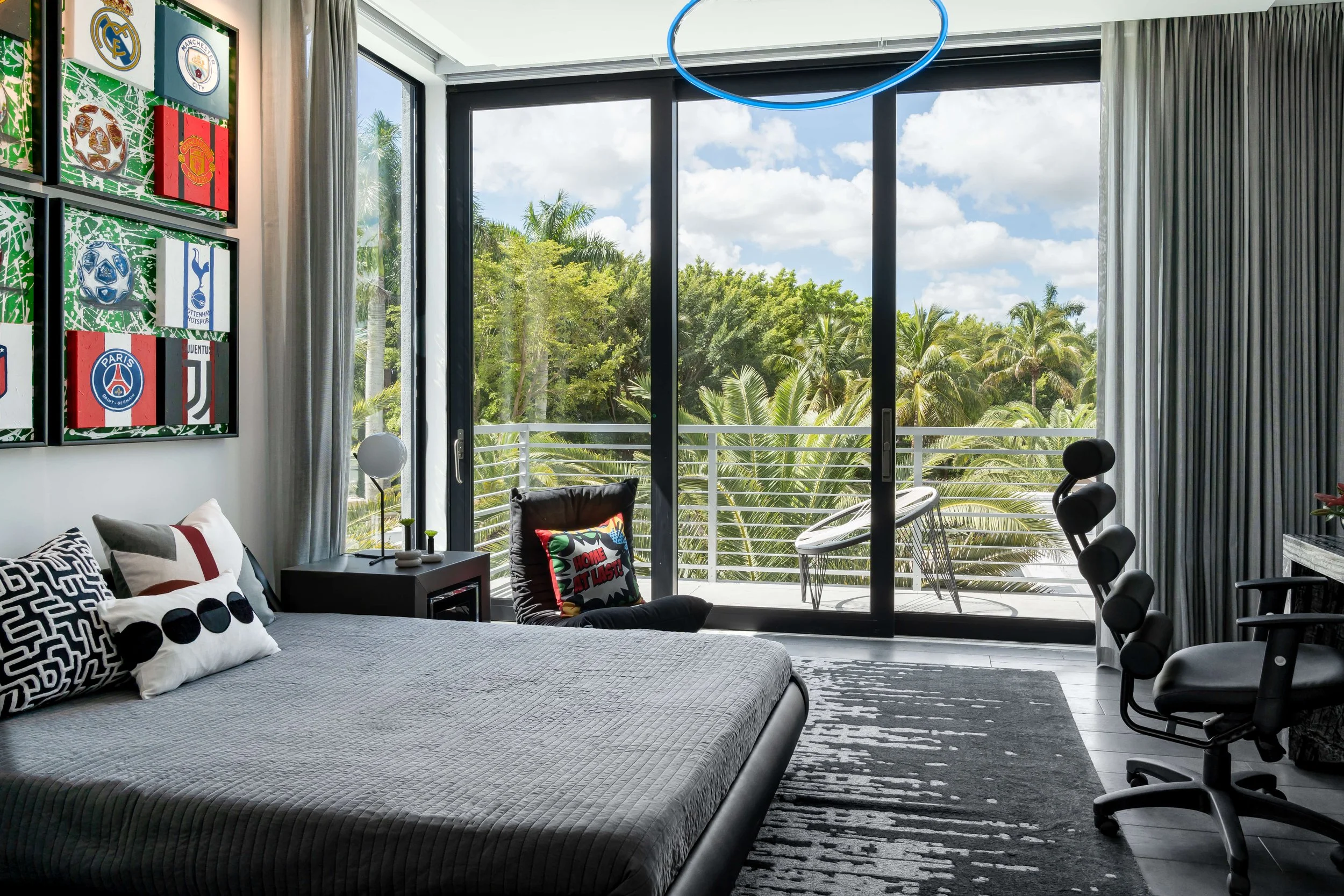 Artful_Abode_10.jpg