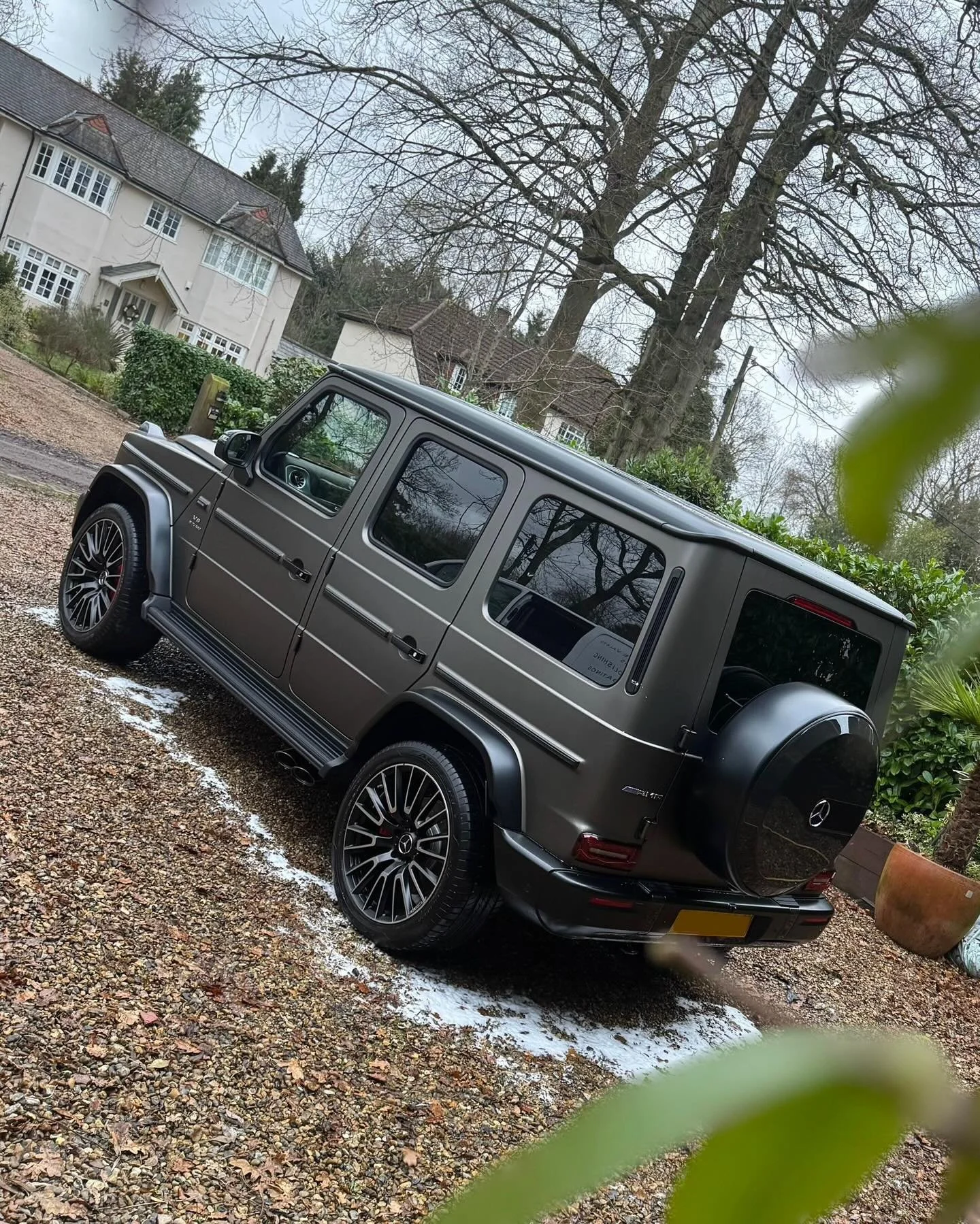 Maintenance plan keeping this G63 AMG  factory fresh all year round 💪💎

g63 #gwagon #mercedes #detailing #cardetailing