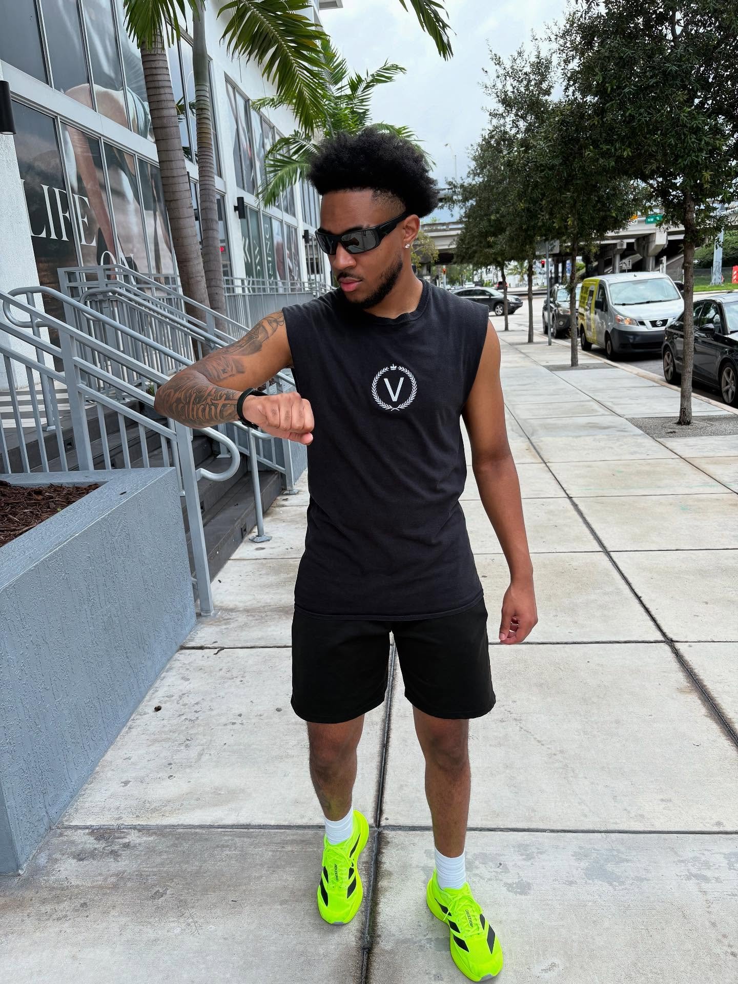 Let&rsquo;s run.

#vitalityfitt #fitness #workout #dayinthelife #lifestyle #wellness
#fitnessandwellness #therapy #therapy #soul #mind #spirit #versatile #entrepreneur #business #fitnessbrandmarketing #miami🌴 #miami