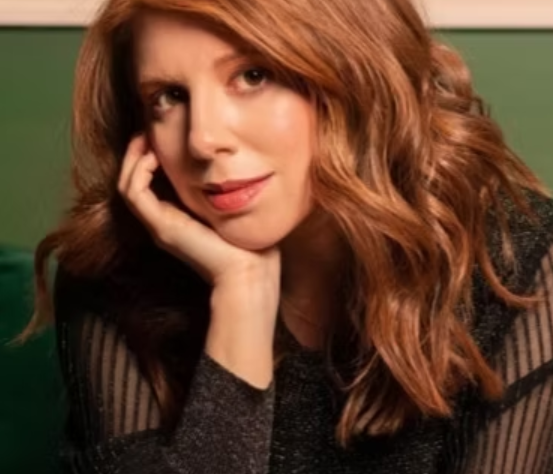 2. Lindsay Kaplan Headshot.png