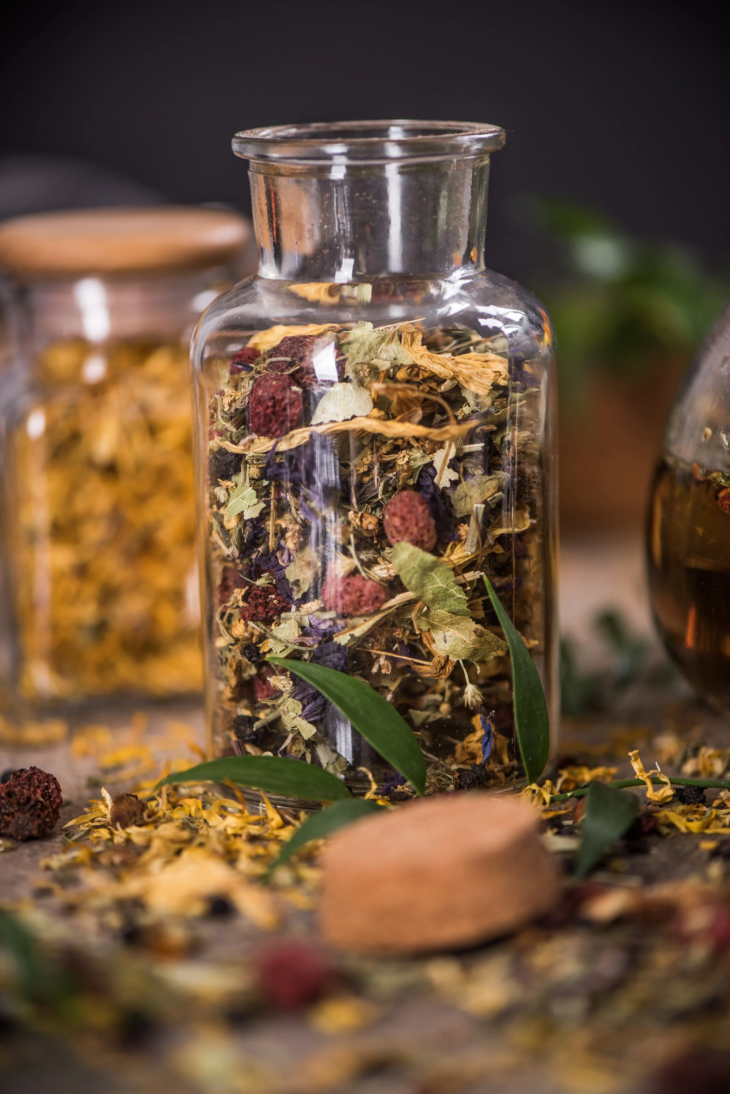 making-tea-from-loose-tea-herbal-ingredients.jpg